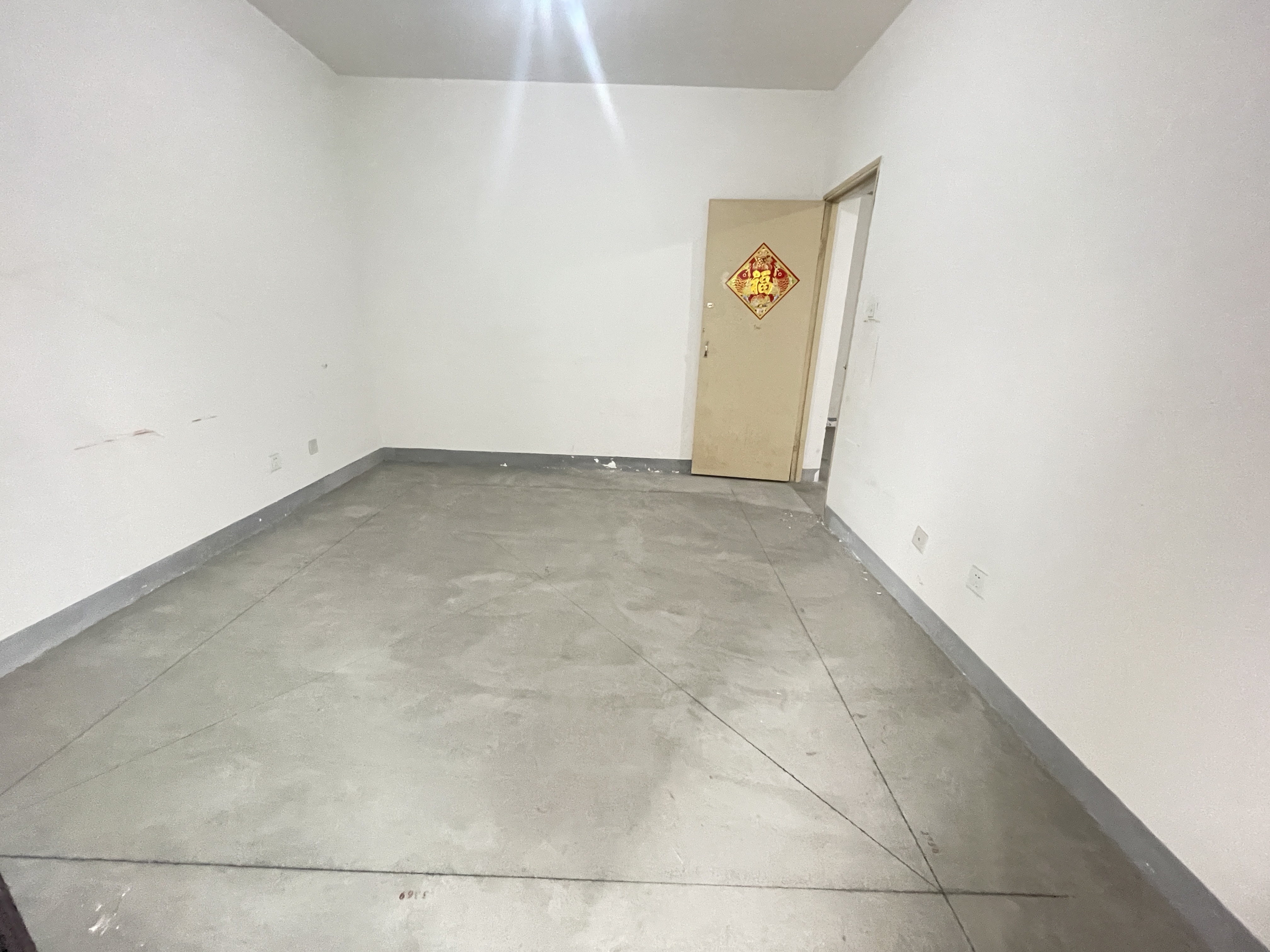 同和嘉苑南区 3室2厅2卫 140.00m&sup2;