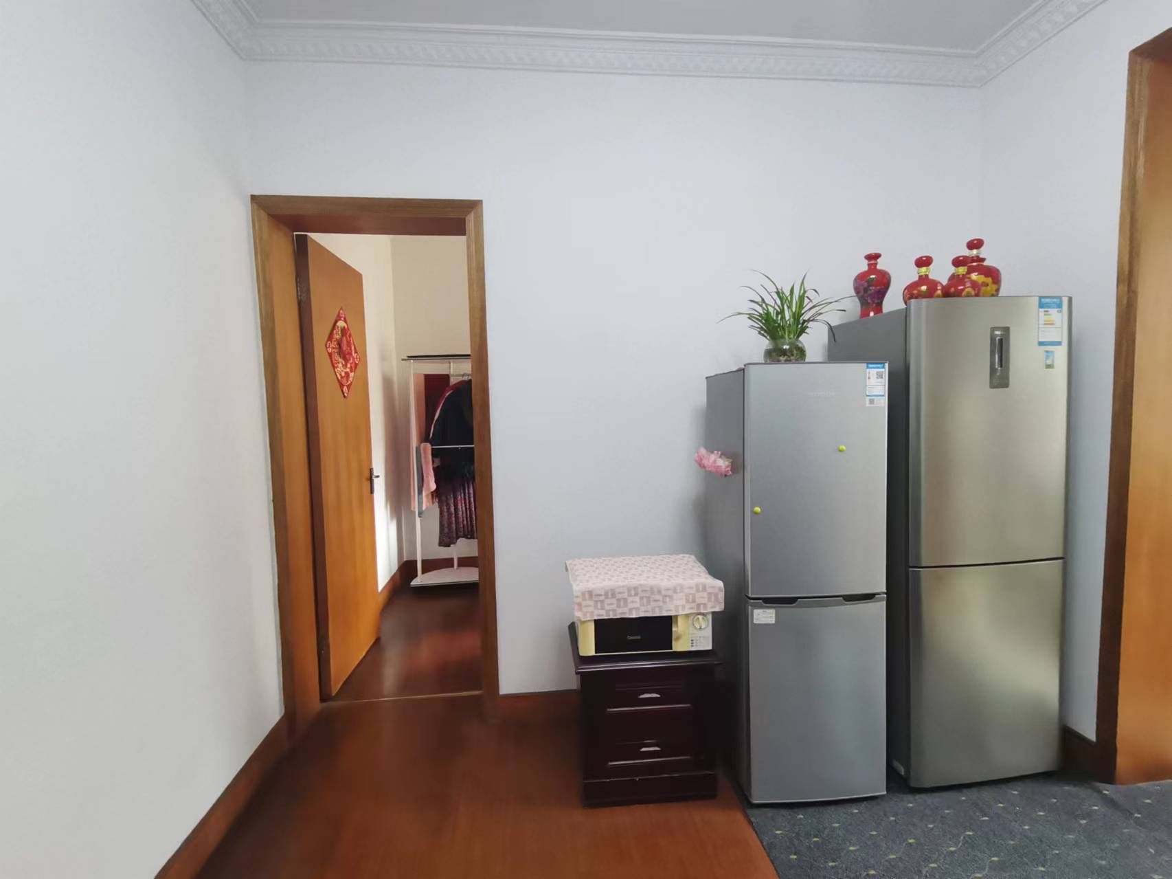 八角亭小区 3室2厅1卫 80.71m²