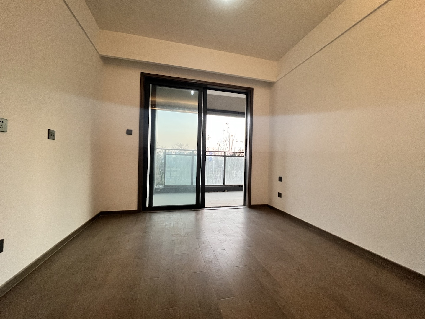 都会沁园 4室2厅2卫 150.00m&sup2;
