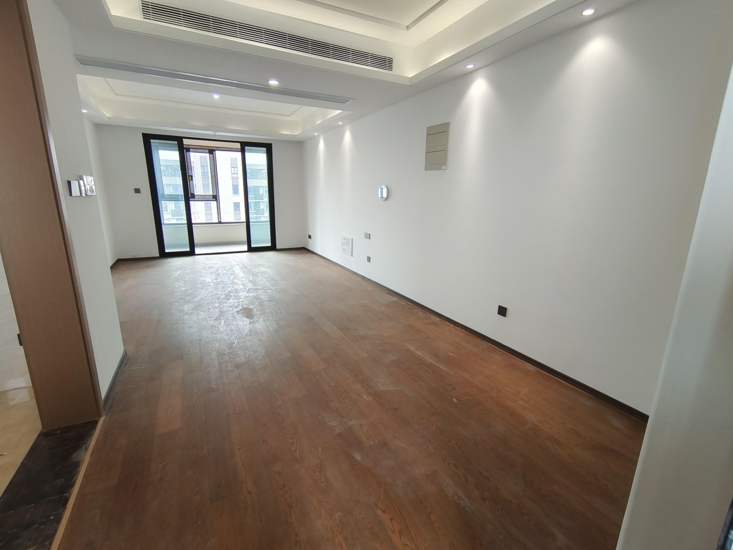 春风南岸西园 3室2厅2卫 123.00m²