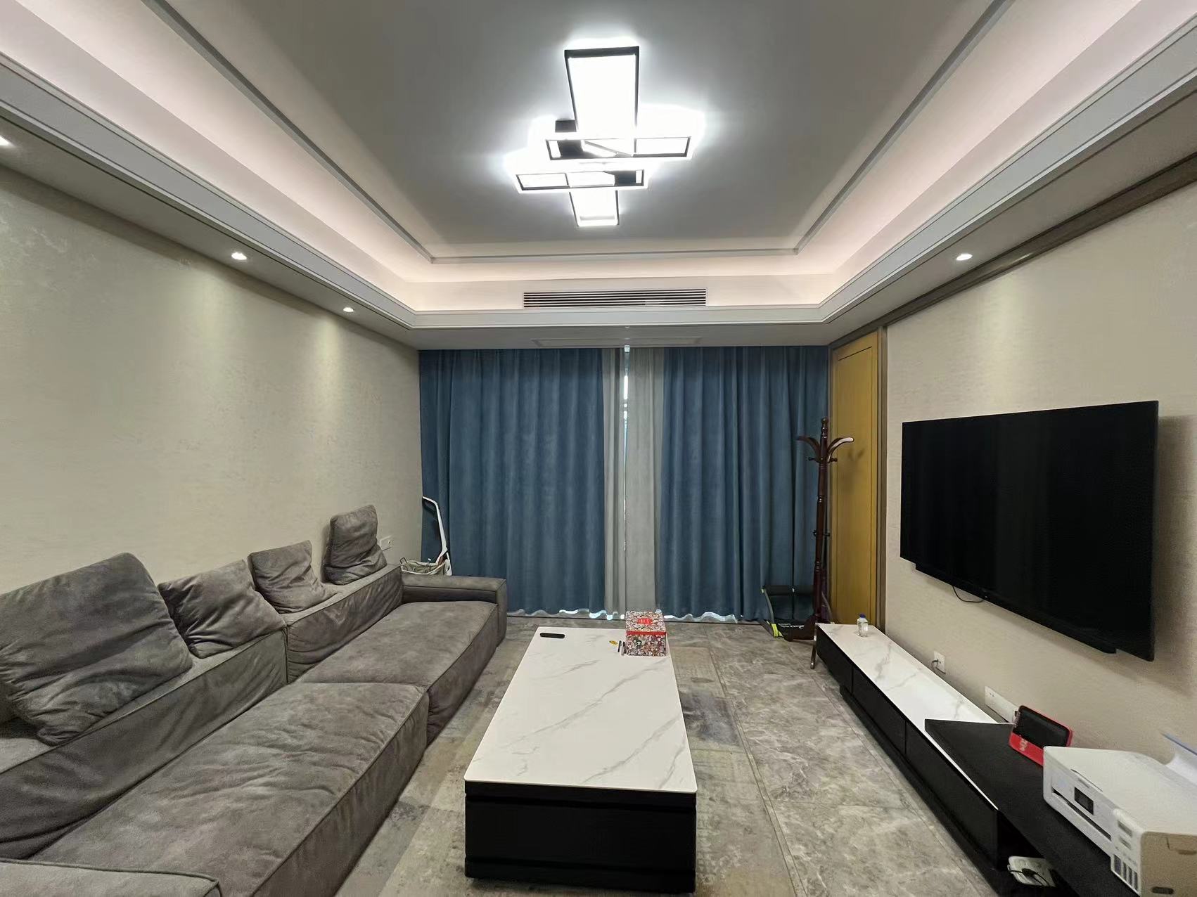 绿城沁园 3室2厅2卫 125m²
