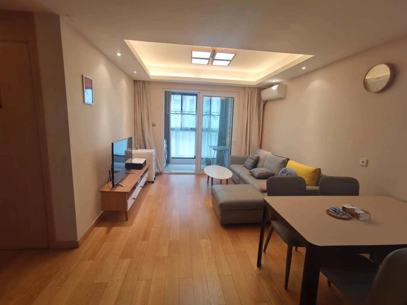 万科濠河传奇 2室2厅1卫 86.00m²