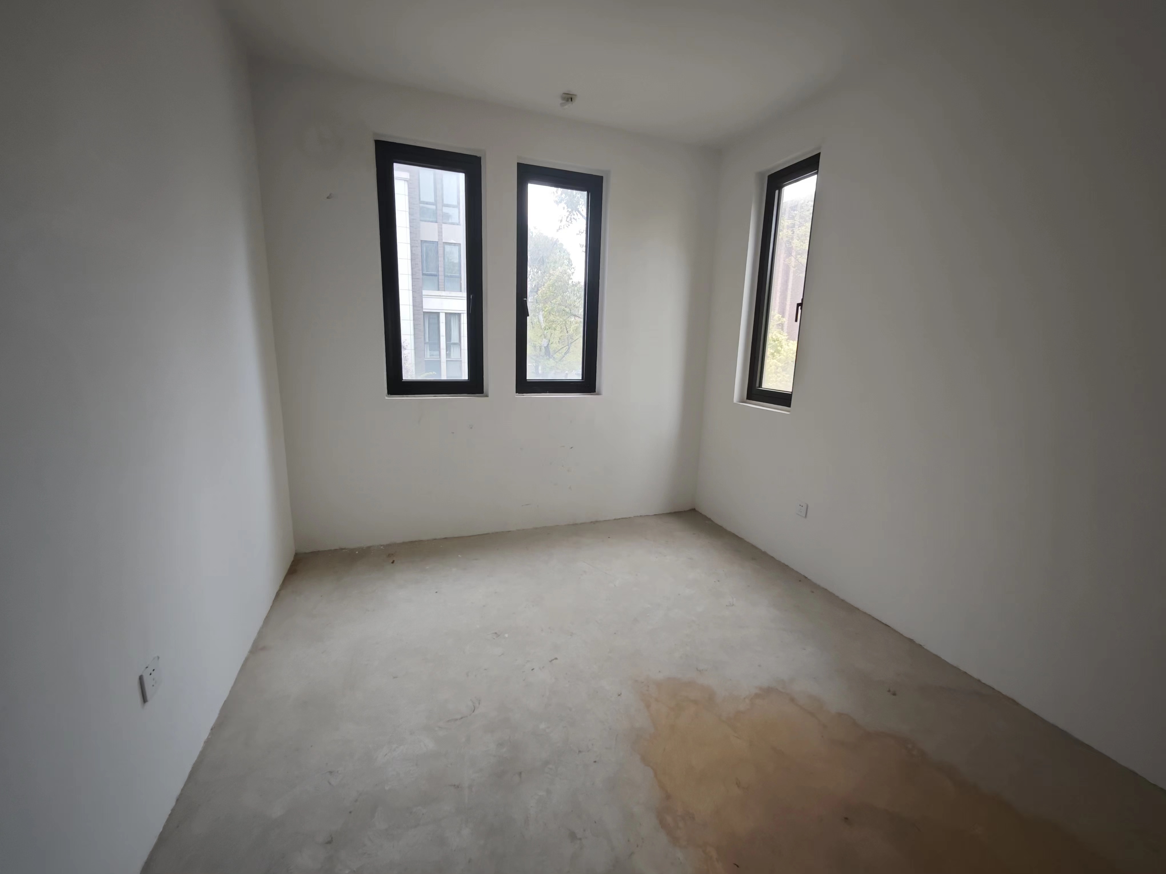 山水壹号 5室2厅3卫 269.5m²