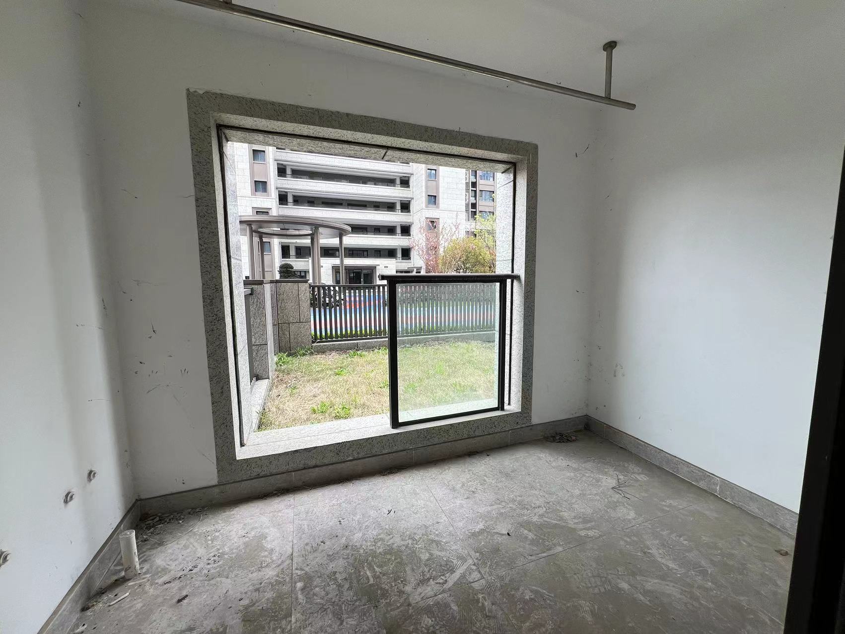 远创东樾 2室2厅1卫 231.31m&sup2;