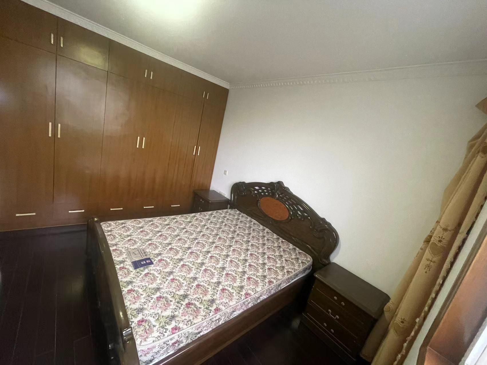 城南小苑 3室2厅1卫 122.4m&sup2;