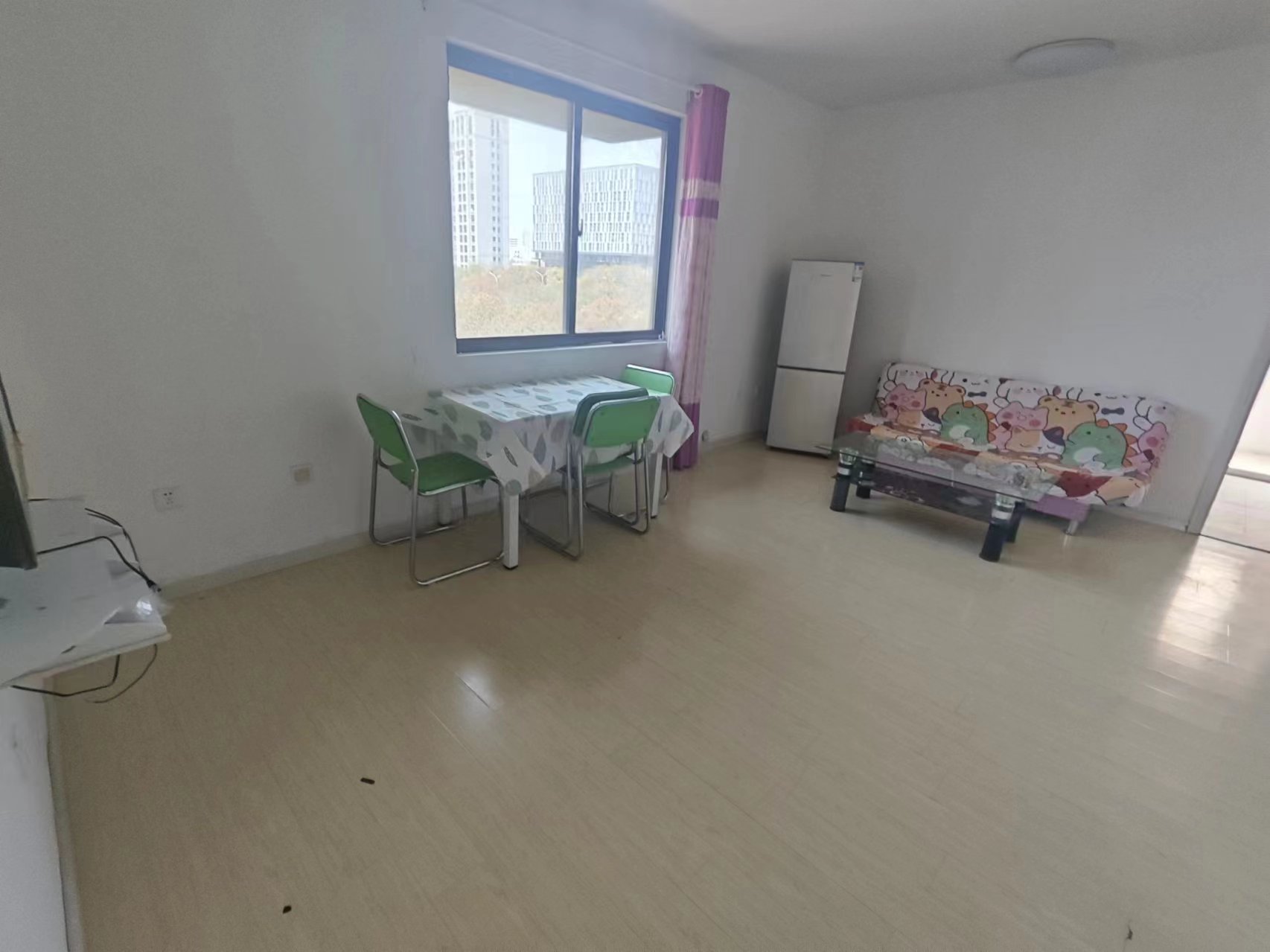 紫东南苑北区 2室2厅1卫 80m²