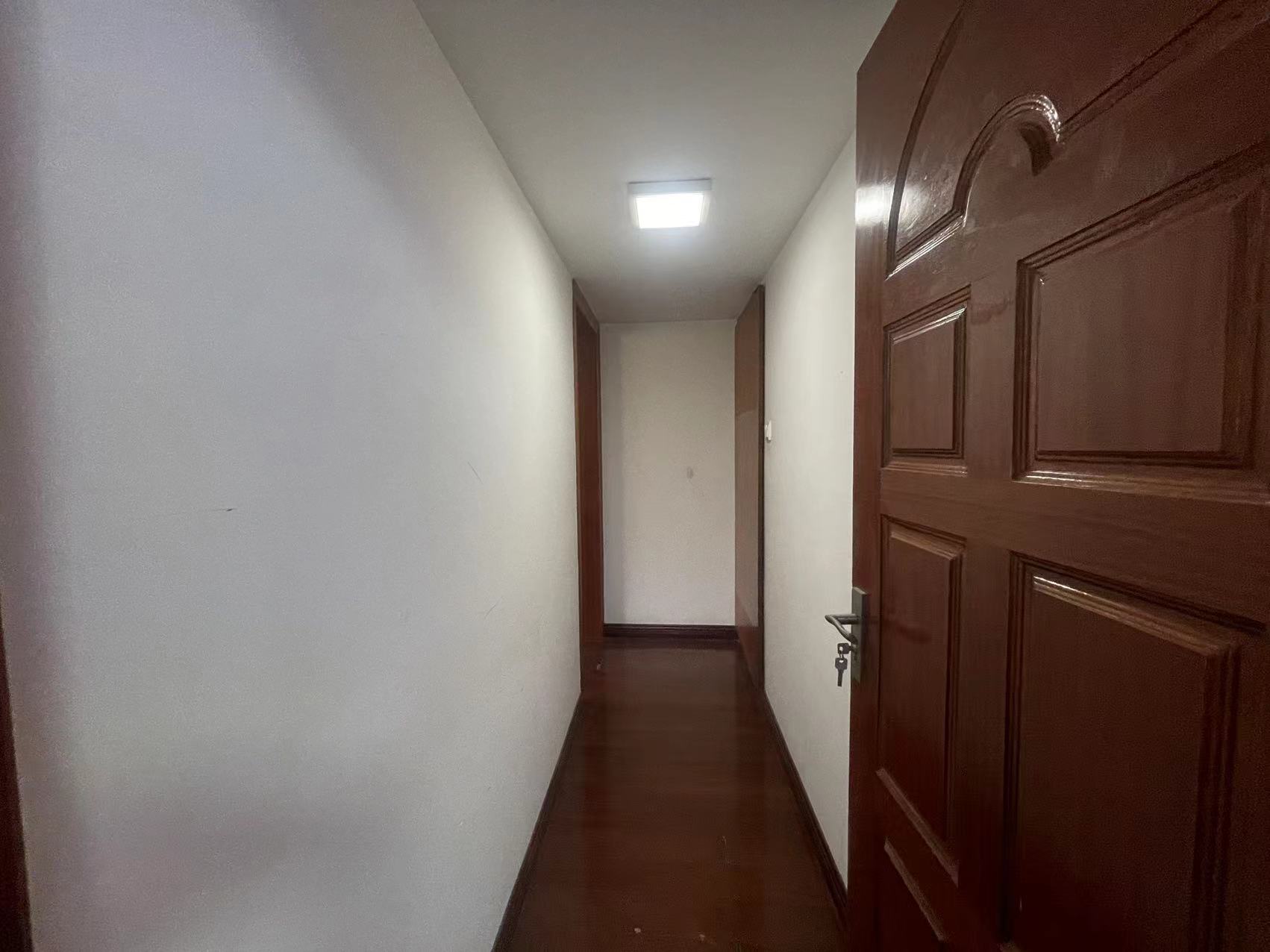 虹桥西村 2室1厅1卫 69m&sup2;