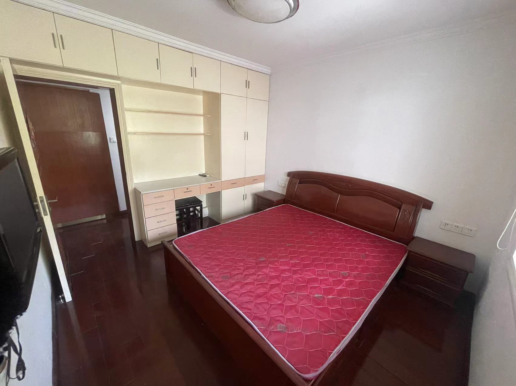 虹桥西村 2室1厅1卫 69m&sup2;
