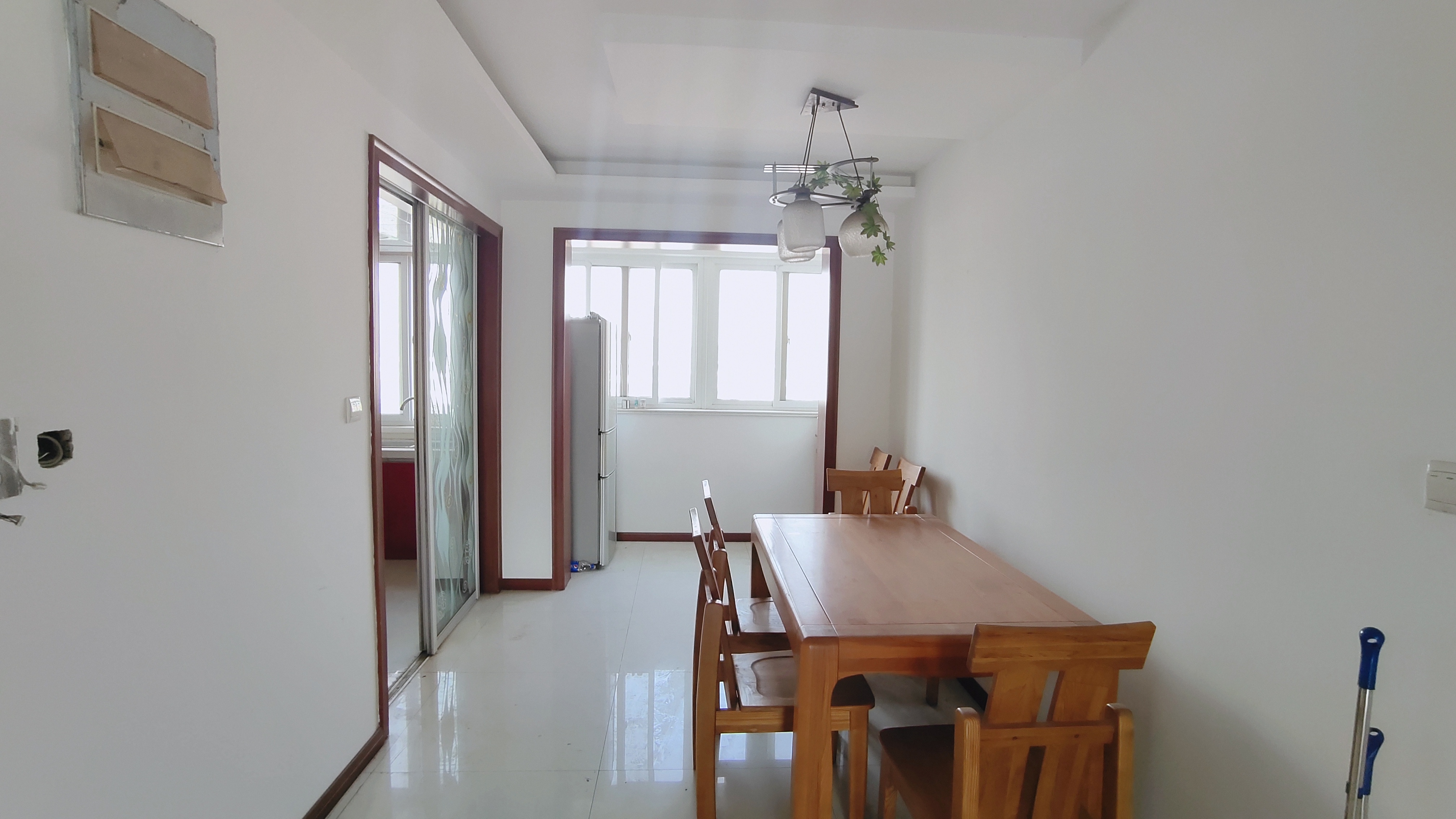 长航地中海花园 3室2厅2卫 143m²