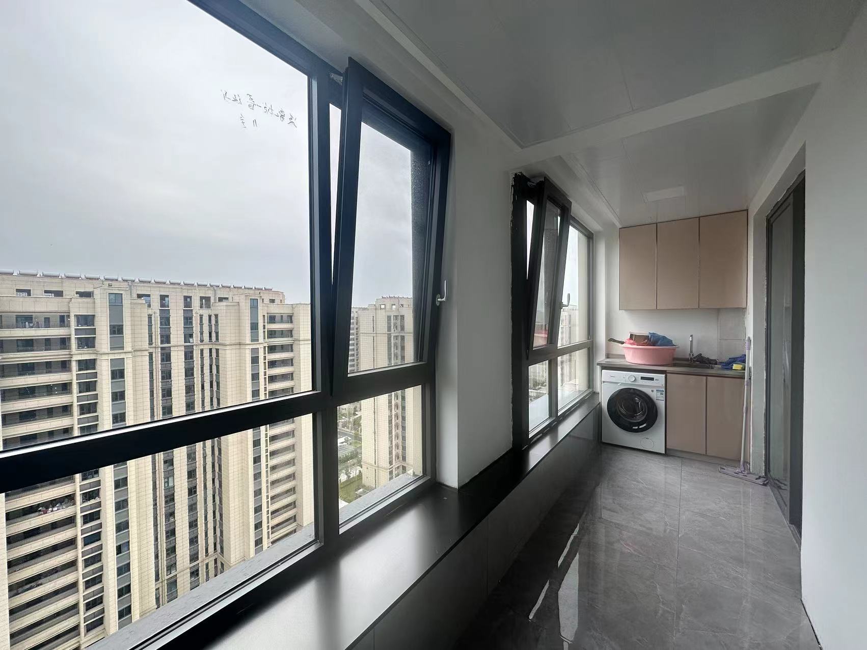 春溪集 3室2厅2卫 106m&sup2;