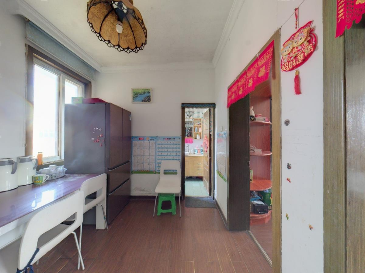 将军二园 2室1厅1卫 62m&sup2;