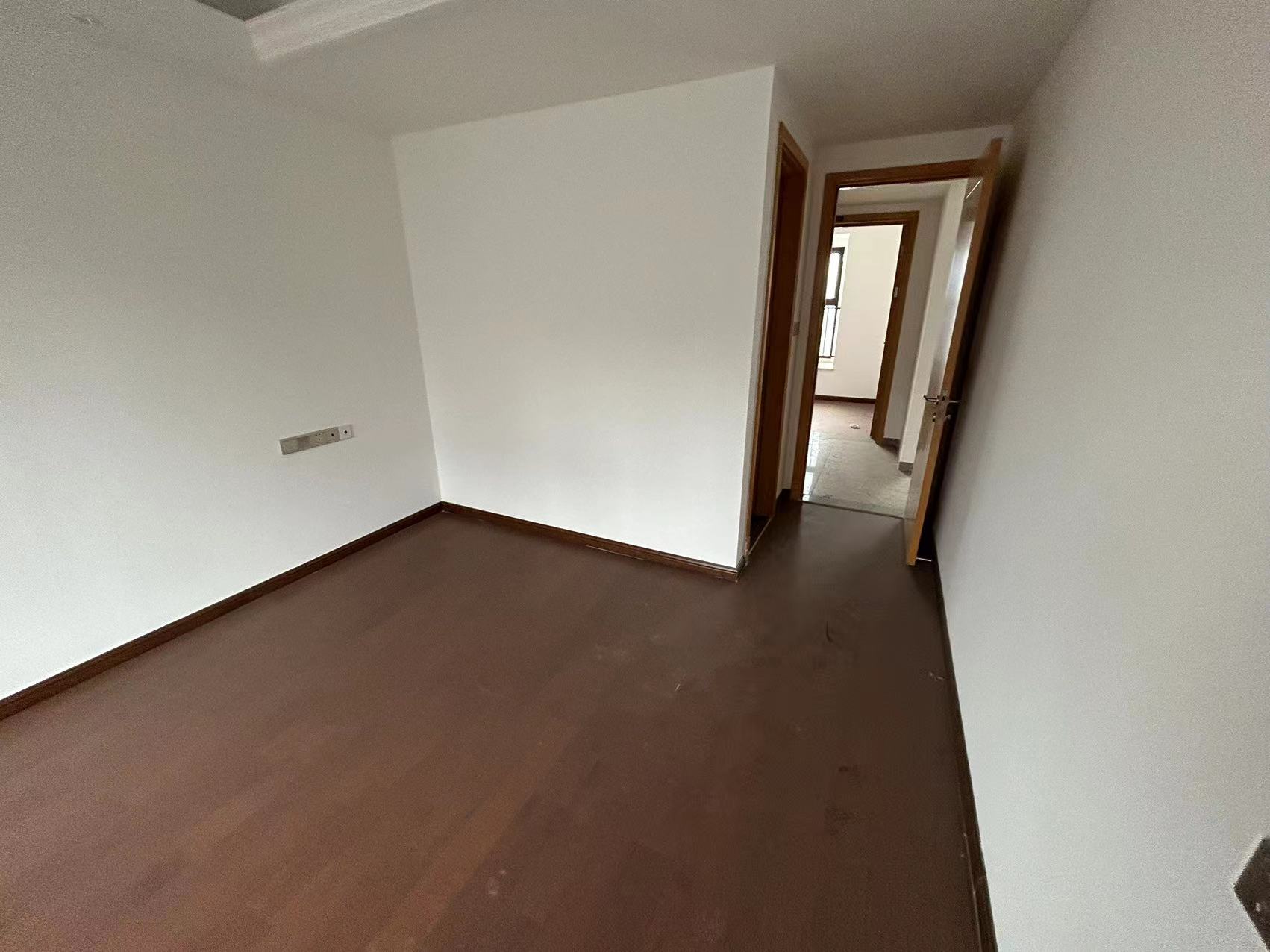 富力院士廷 4室2厅2卫 136.85m&sup2;