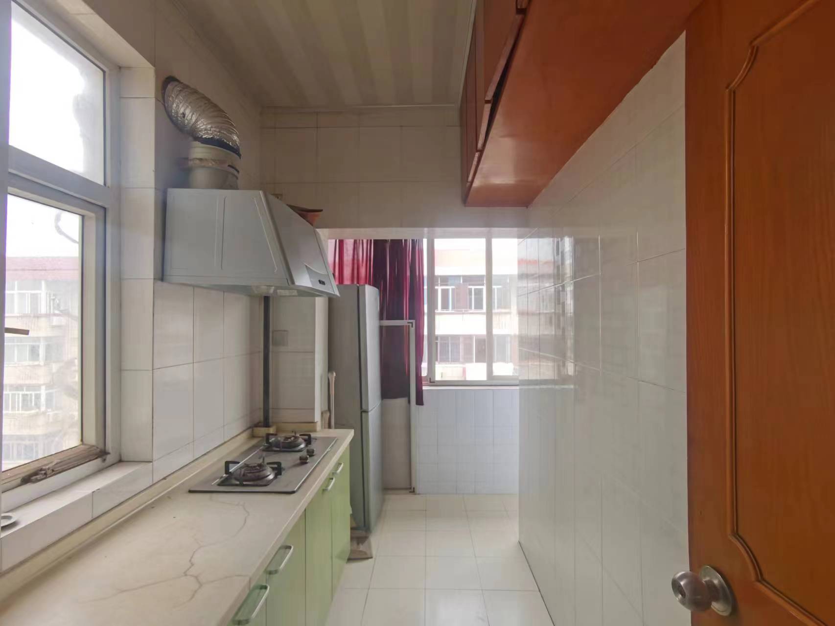 光明新村 2室1厅1卫 70.62m&sup2;