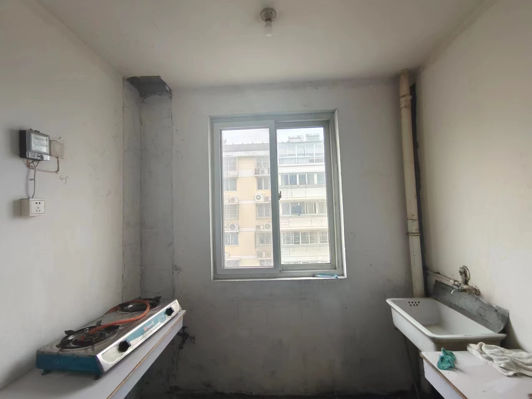 怡居北苑 4室2厅1卫 133.00m&sup2;