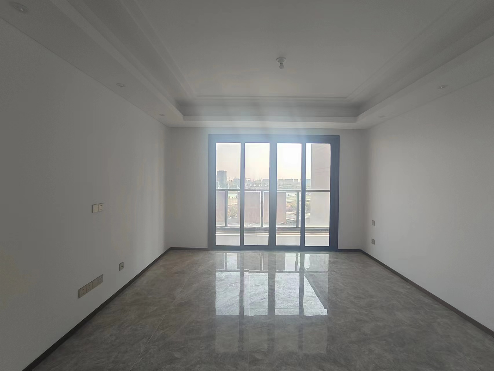 春江阅 4室2厅2卫 143m²