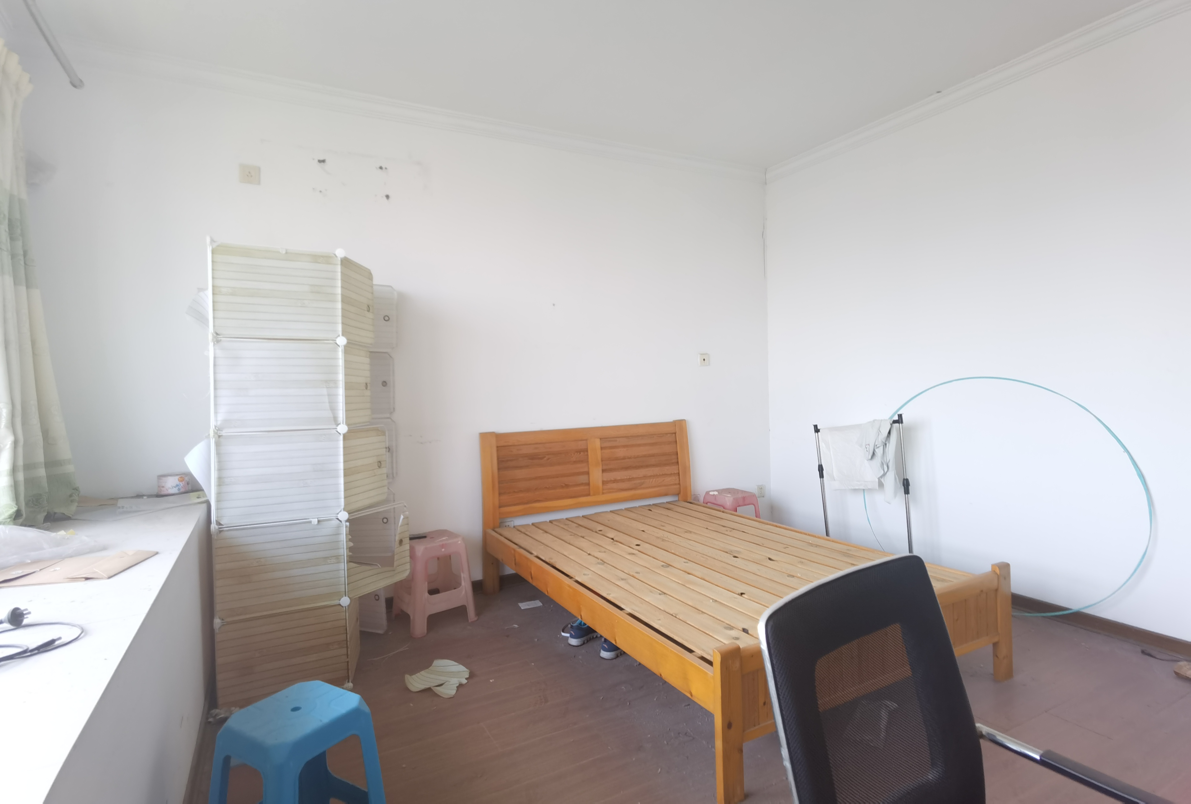 中港城 3室2厅2卫 130m&sup2;