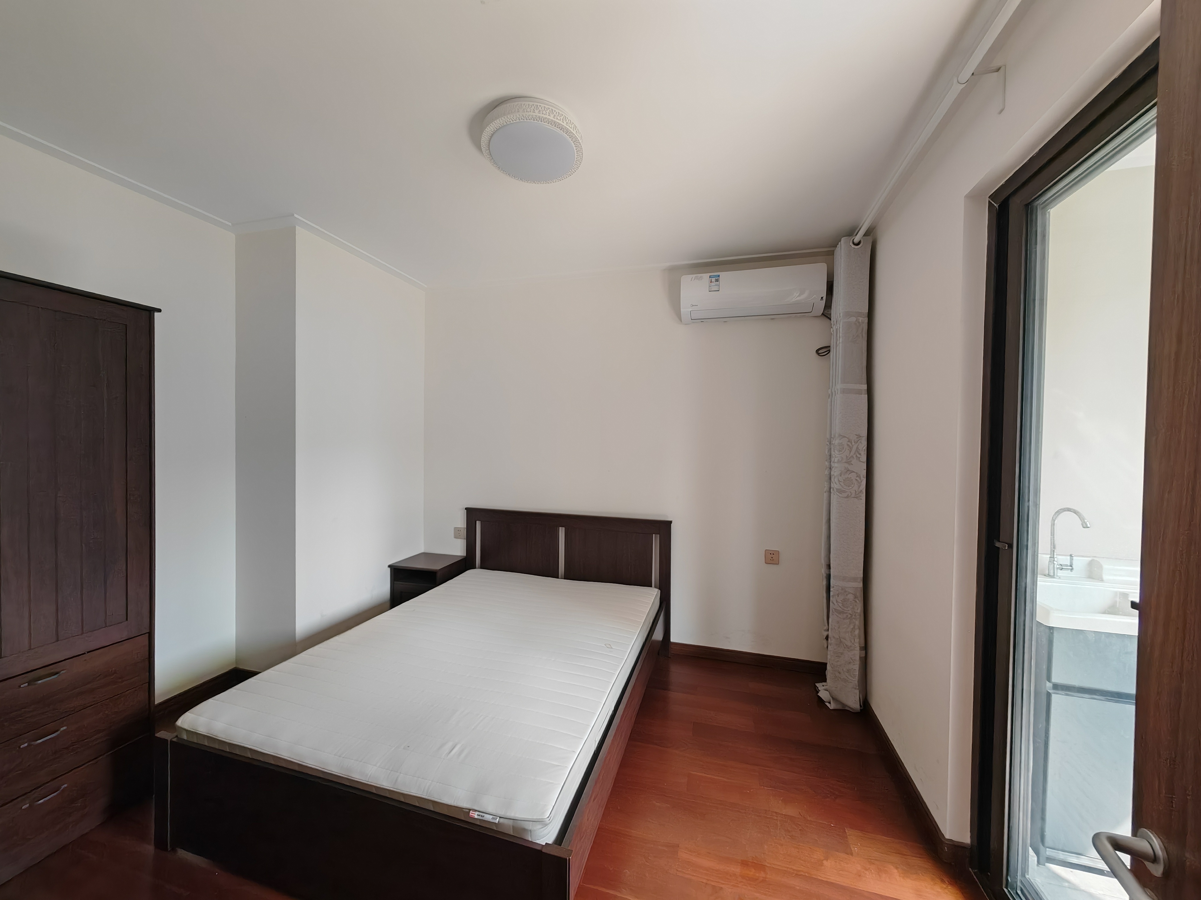 中南万科大都会 3室2厅2卫 133m&sup2;