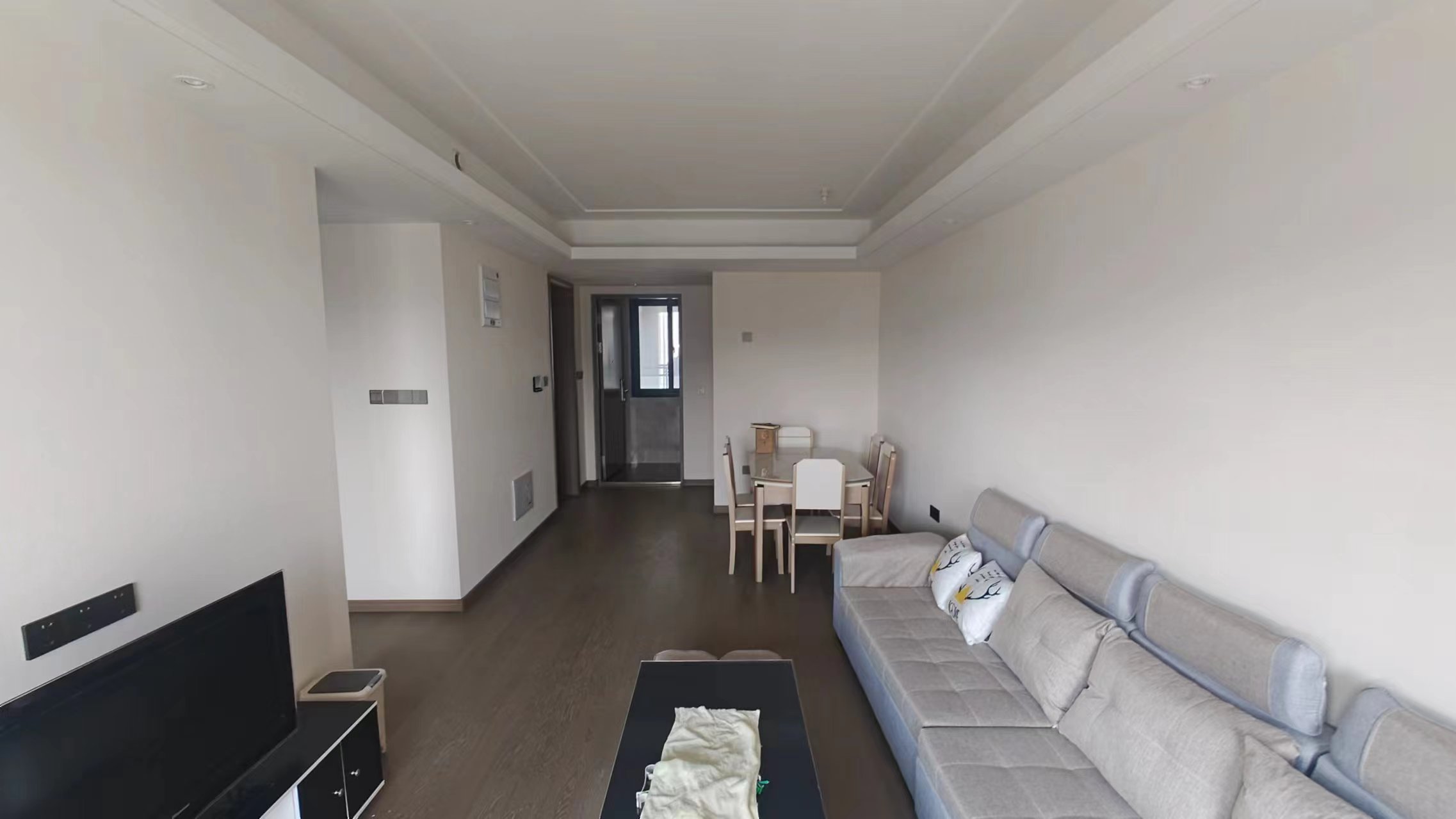 万科未来之光 3室2厅1卫 97m&sup2;