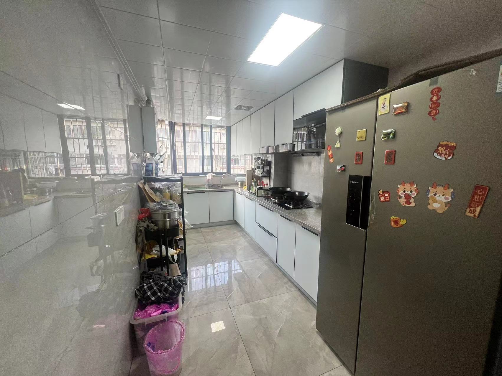 北濠顺遂楼 4室3厅2卫 176.98m²