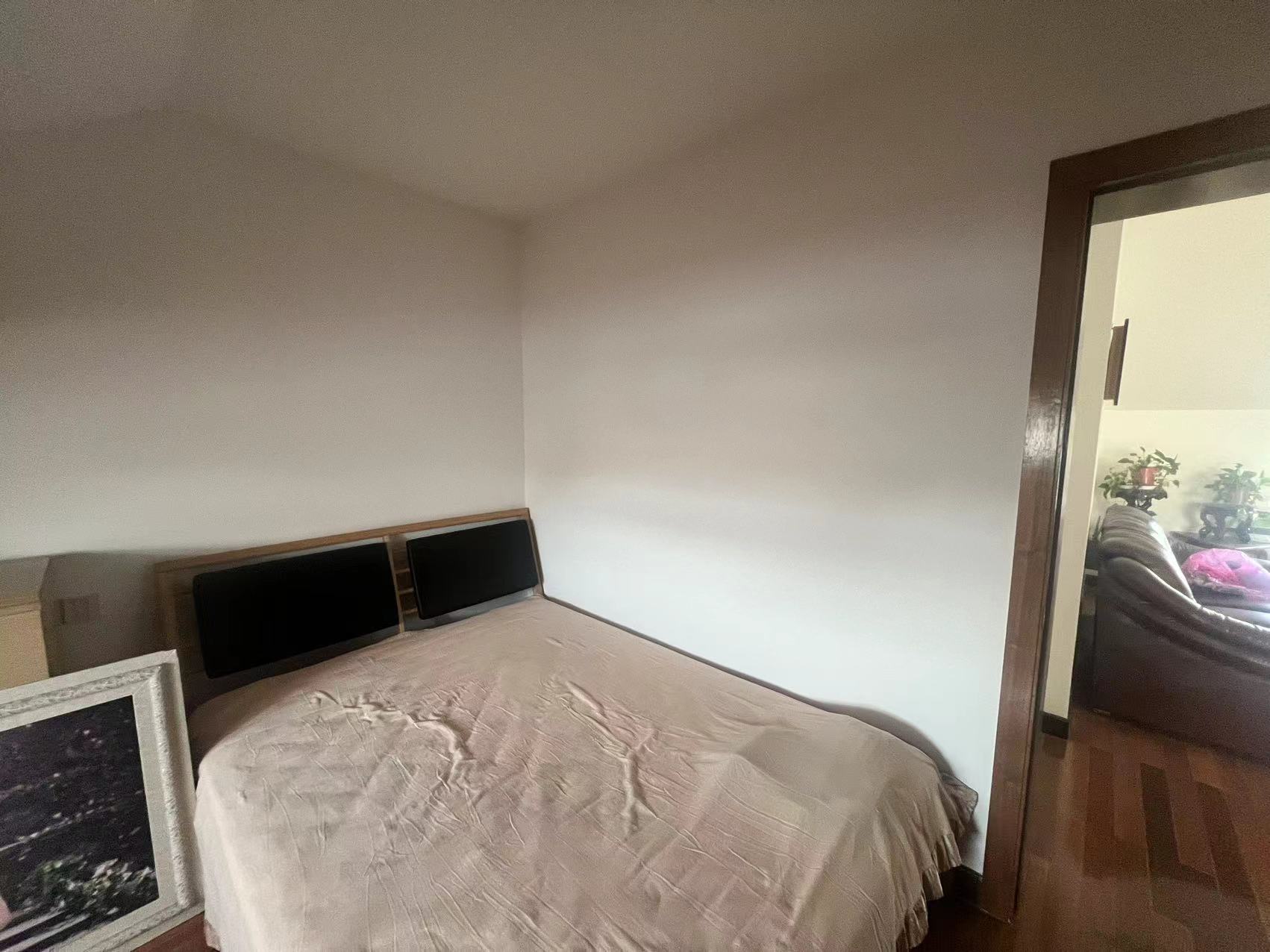 北濠顺遂楼 4室3厅2卫 176.98m²