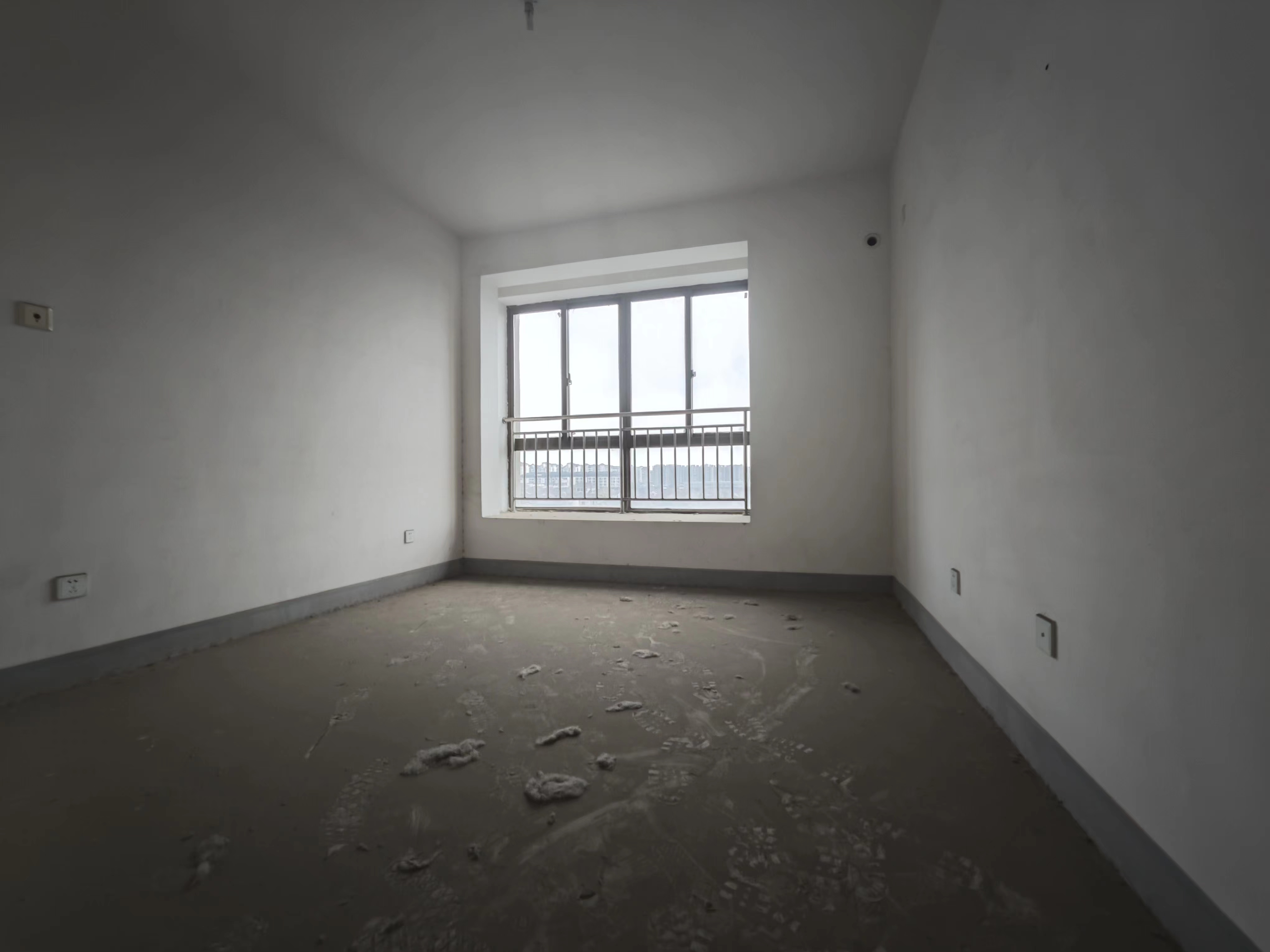 山景水岸 2室2厅1卫 92m&sup2;