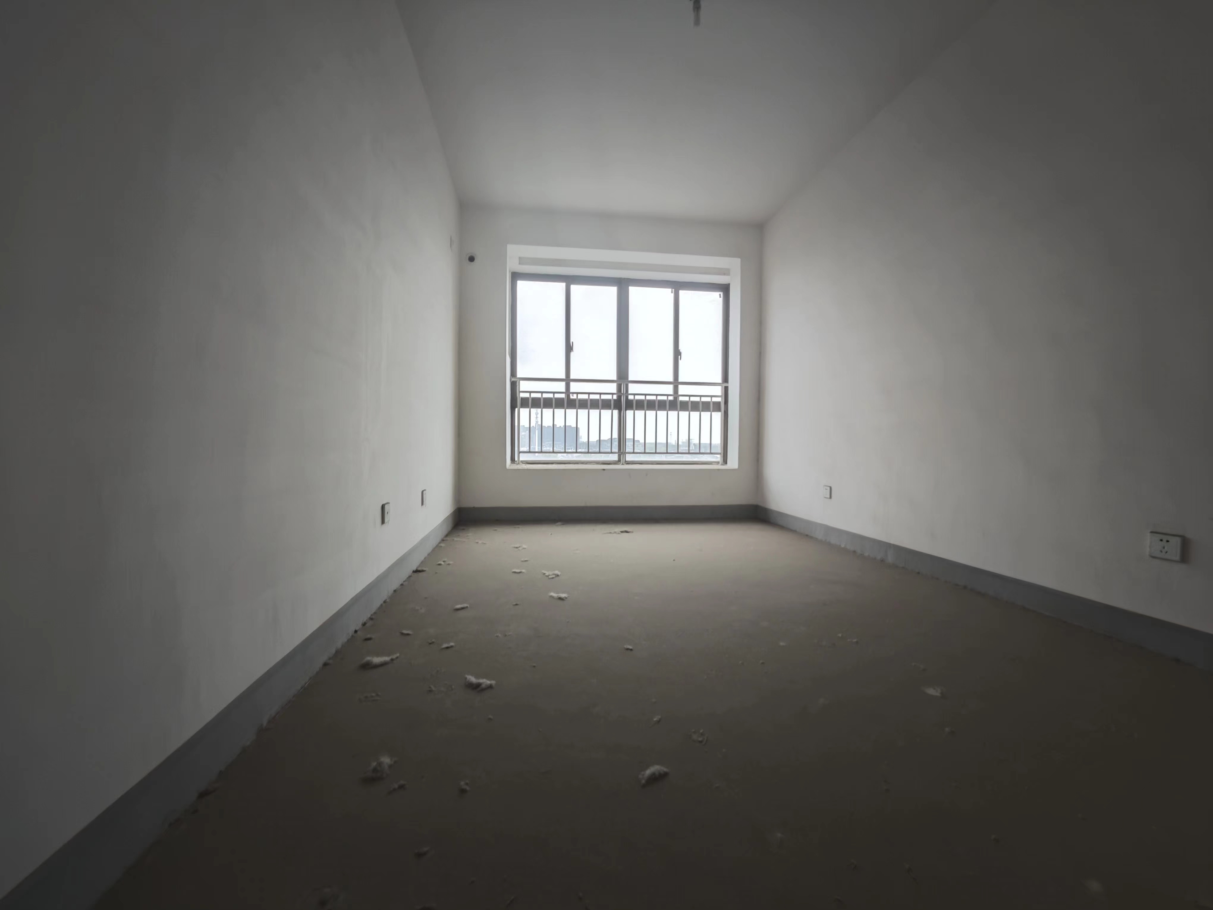 山景水岸 2室2厅1卫 92m&sup2;