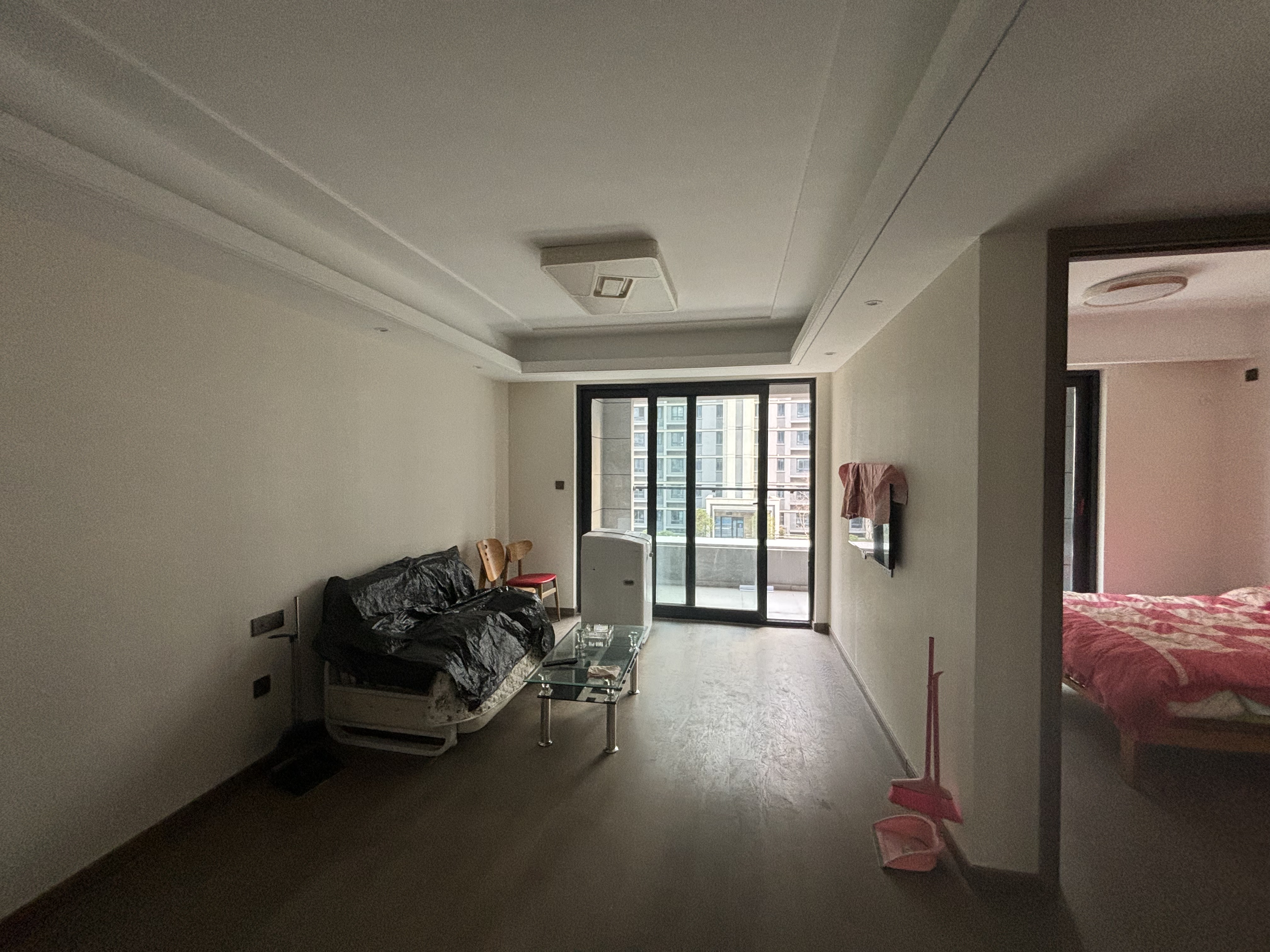 万科未来之光 3室2厅1卫 98m&sup2;