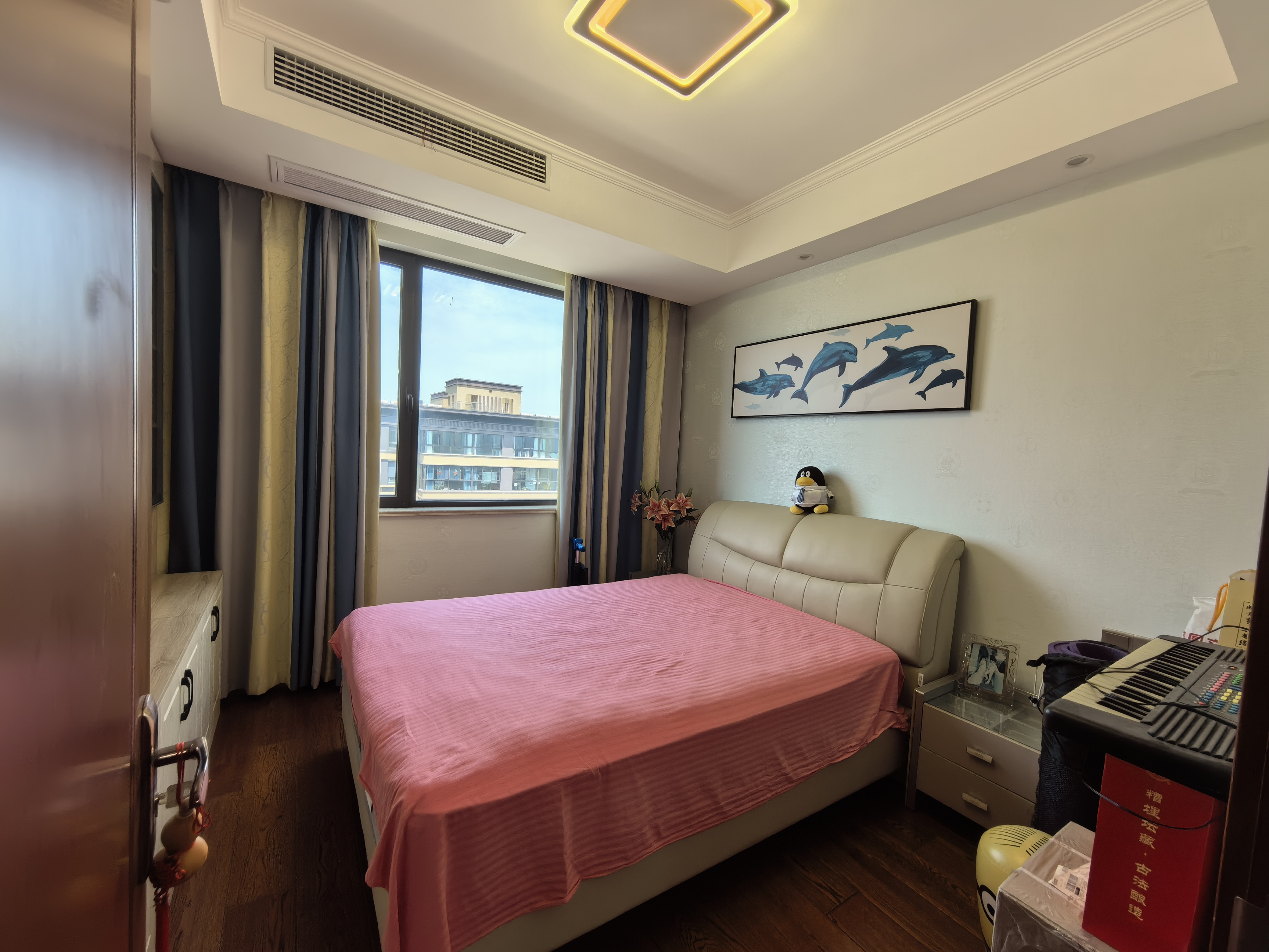 万濠山庄 3室2厅2卫 142.32m&sup2;