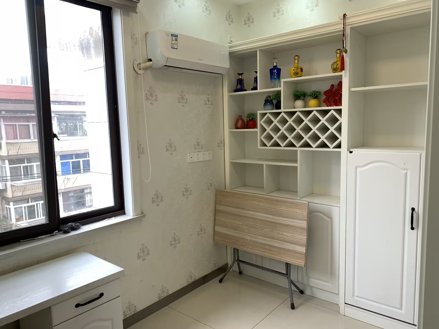 虹桥新村(朝霞路) 3室1厅1卫 75.00m&sup2;