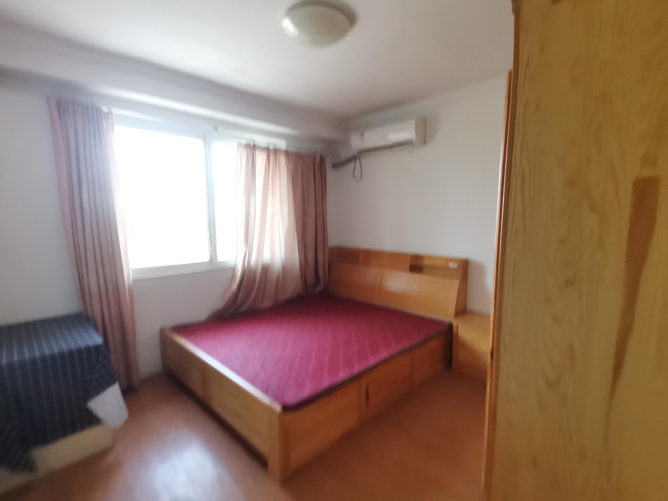 五山新苑 4室1厅1卫 125.00m&sup2;