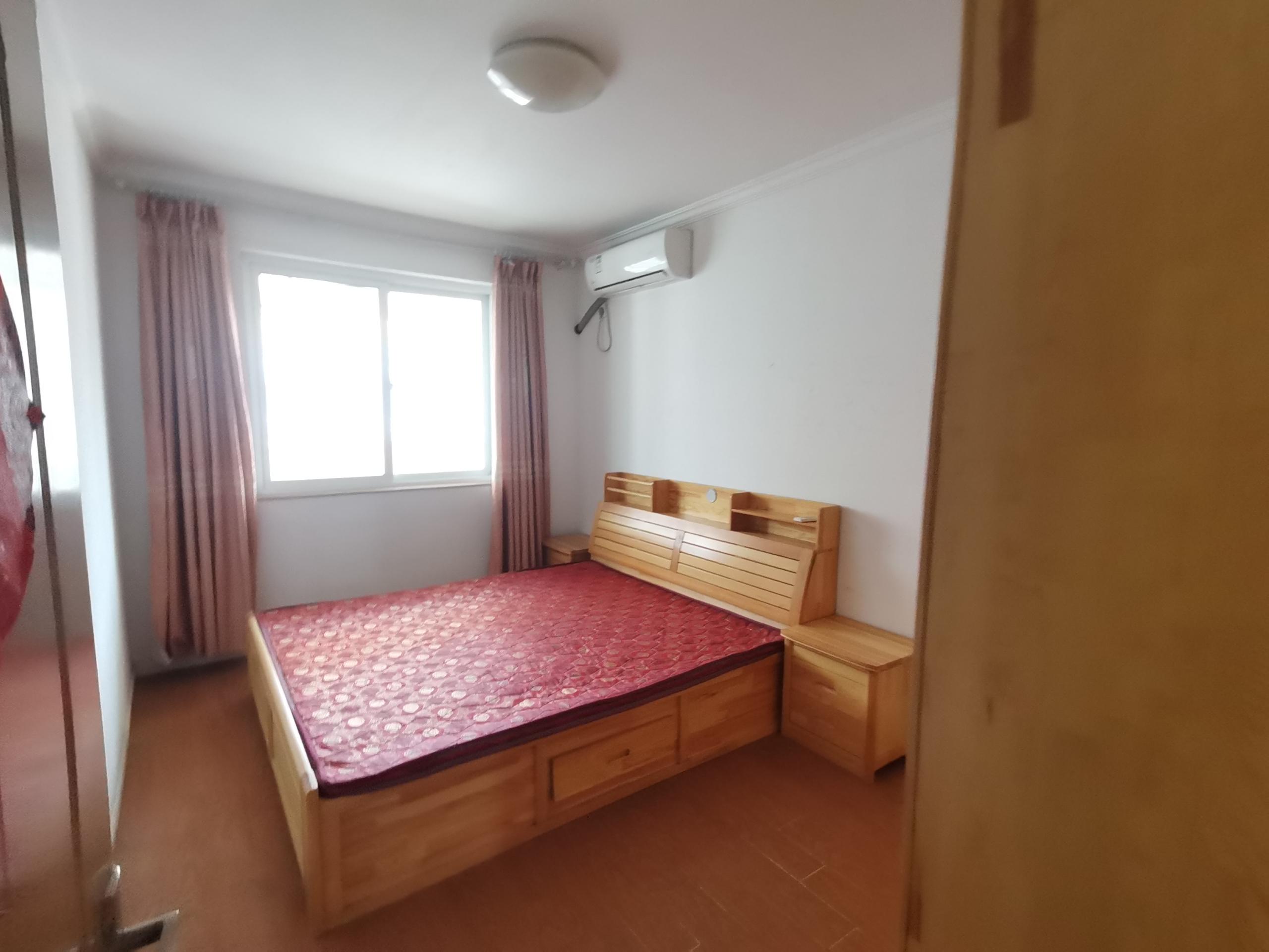 五山新苑 4室1厅1卫 125.00m&sup2;