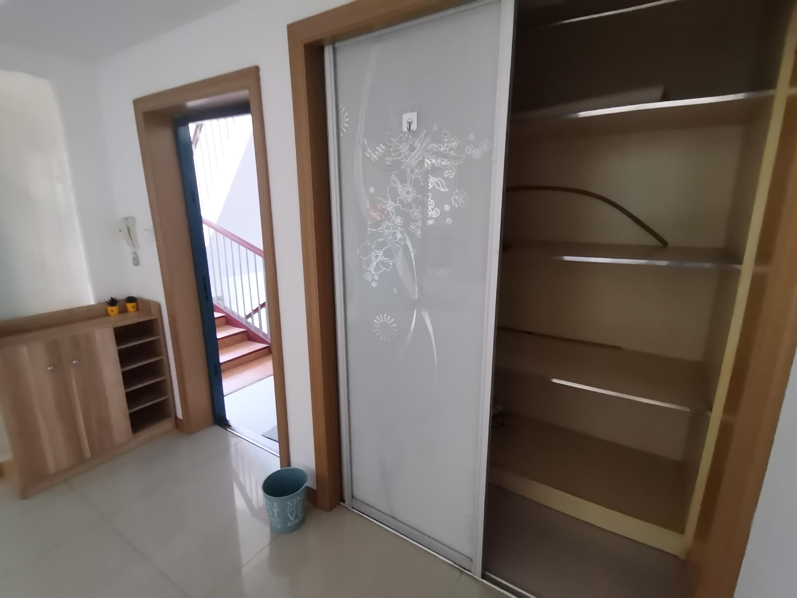 五山新苑 4室1厅1卫 125.00m&sup2;