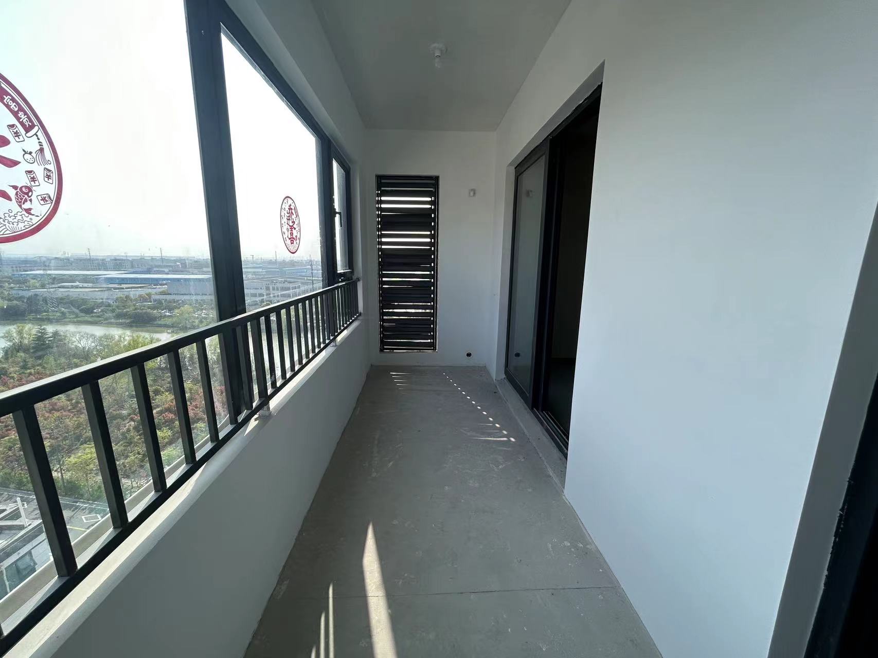 龙湖卓越&middot;悦珑湾 3室2厅2卫 110m&sup2;