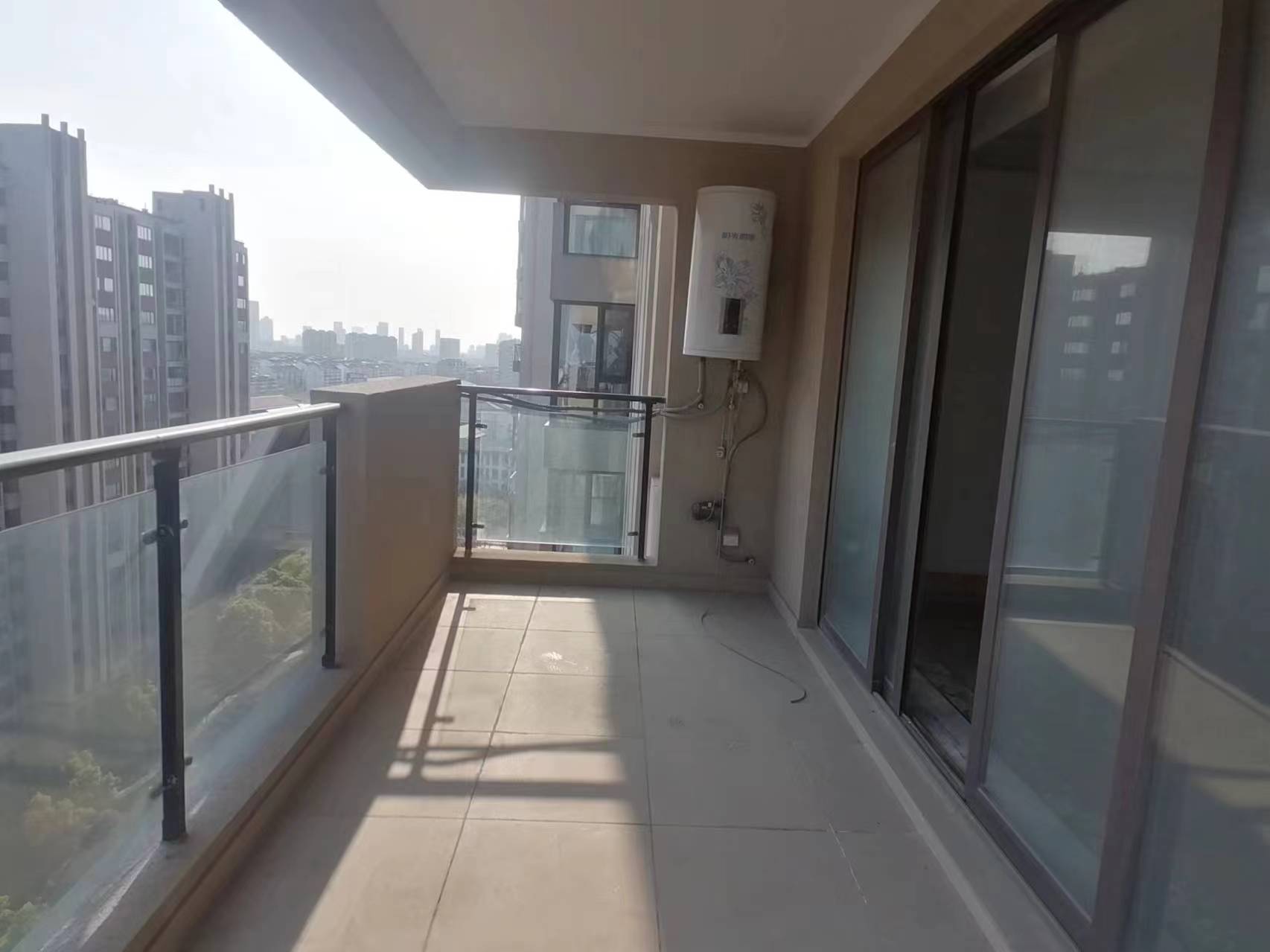 南通碧桂园翡翠华府 5室2厅3卫 266.00m&sup2;