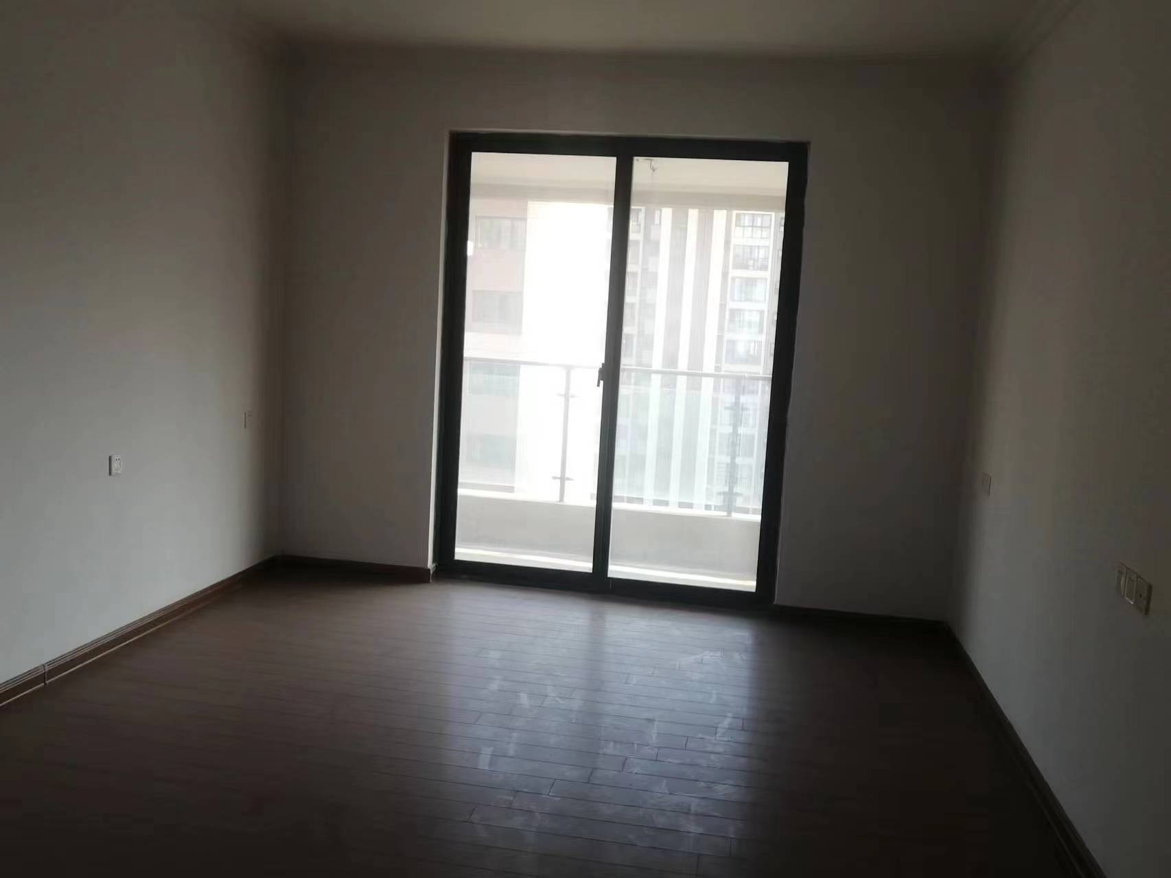 南通碧桂园翡翠华府 5室2厅3卫 266.00m&sup2;