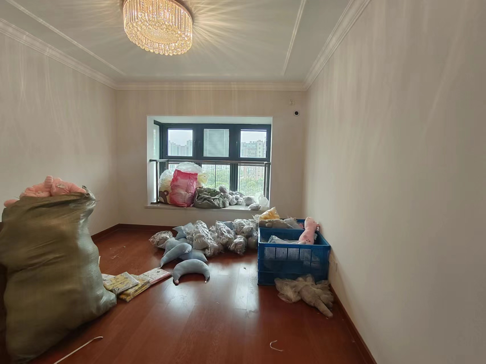 恒大御澜庭 3室2厅2卫 135m&sup2;