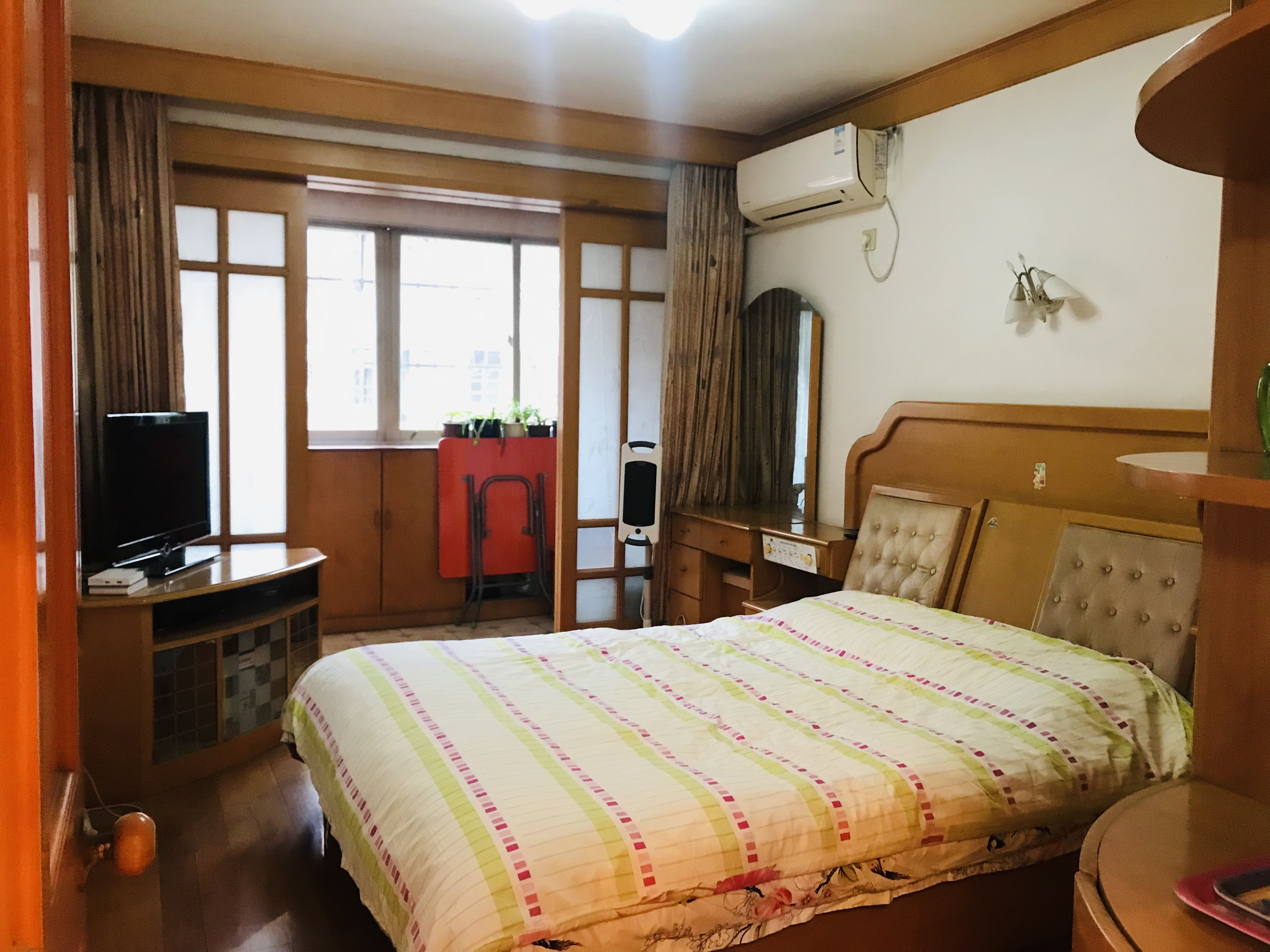 文峰花苑 3室2厅1卫 93.8m&sup2;