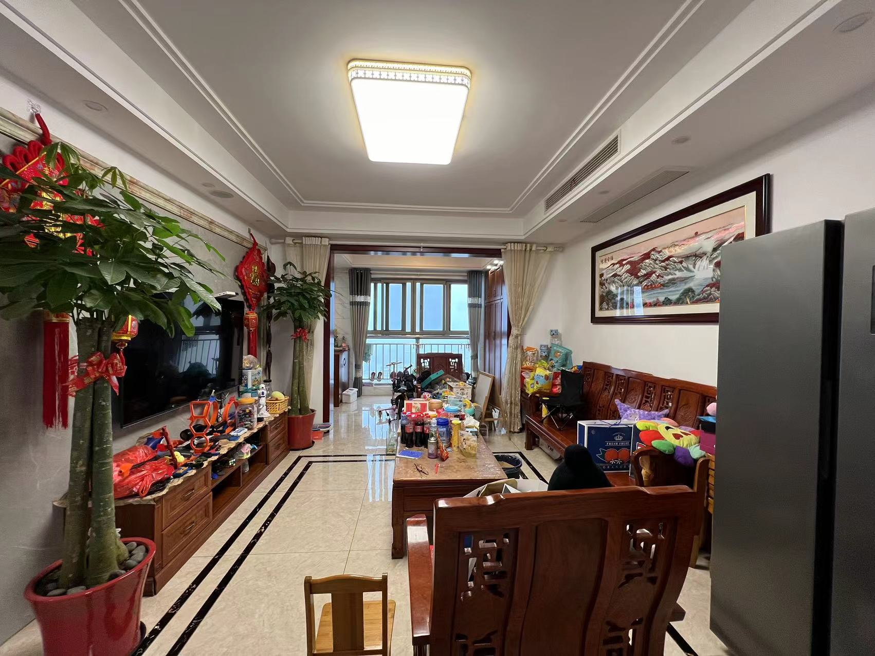 中南世纪花城三期 4室2厅1卫 126.14m²