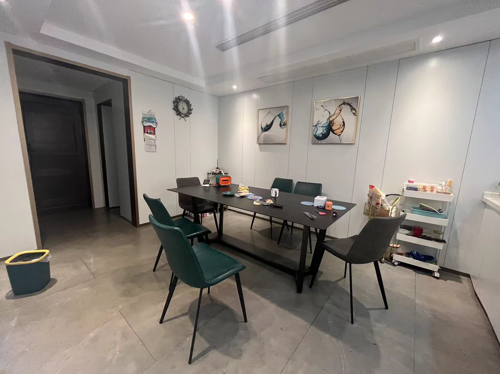 天安花园 5室4厅3卫 394m&sup2;