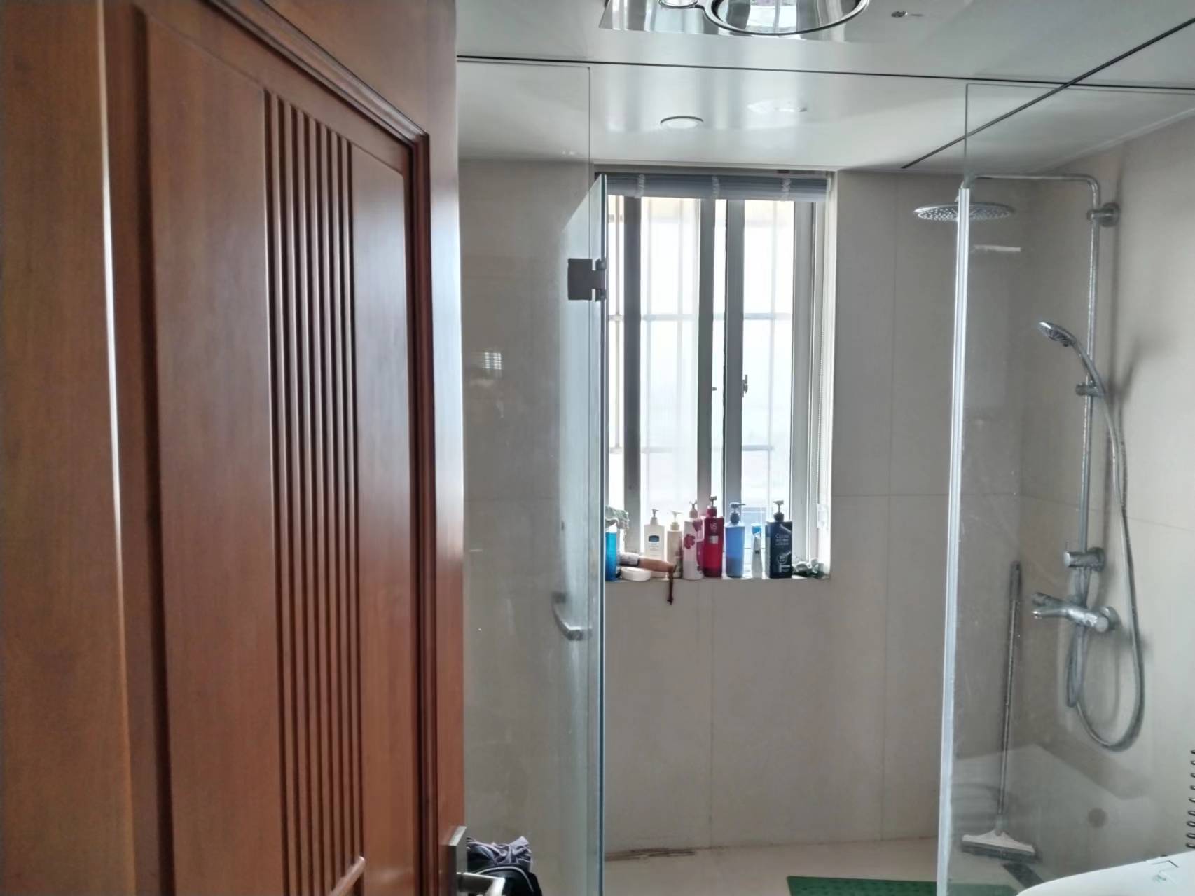 外滩北苑 3室2厅2卫 140m&sup2;