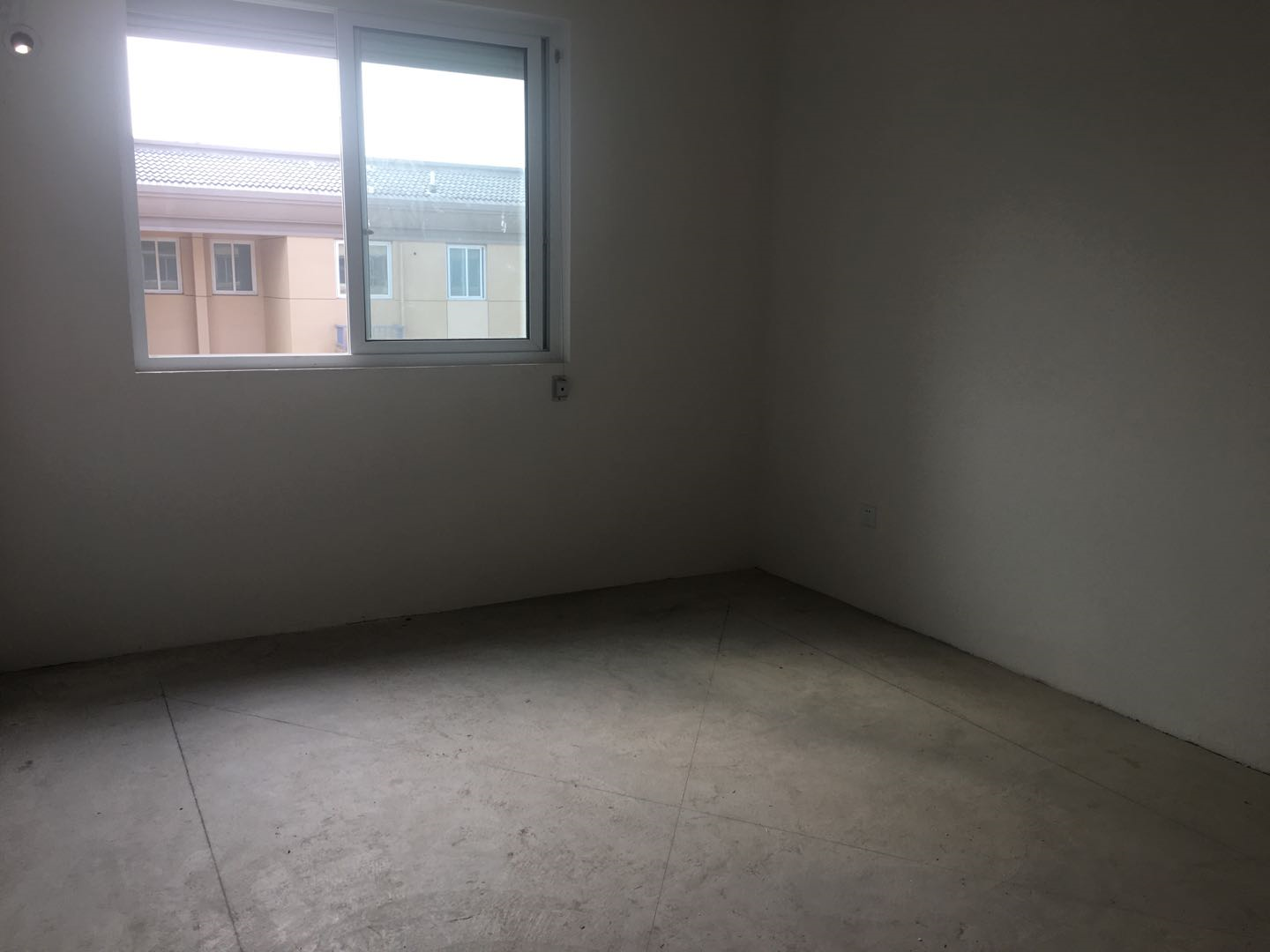 银河家园 3室2厅1卫 110m&sup2;