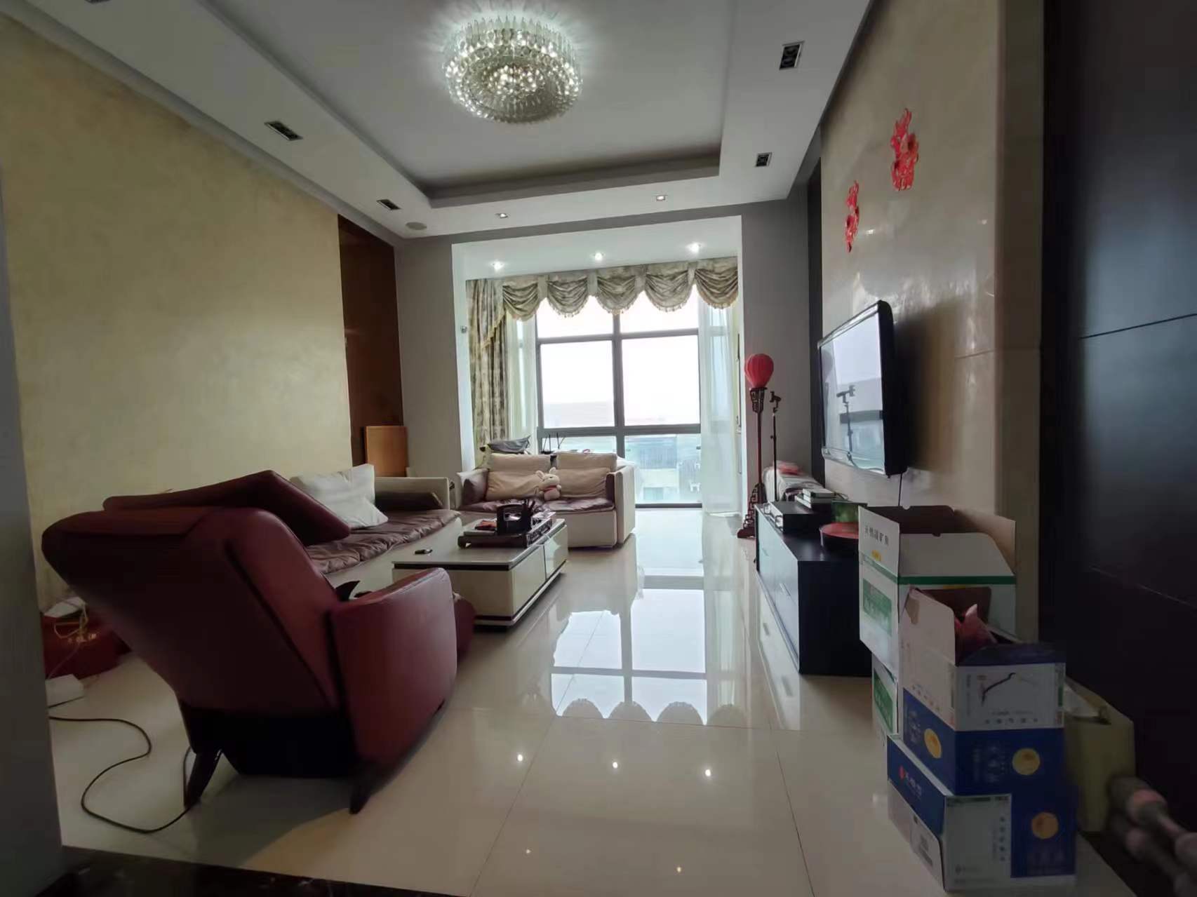 江海名苑南区 5室2厅3卫 238.00m&sup2;