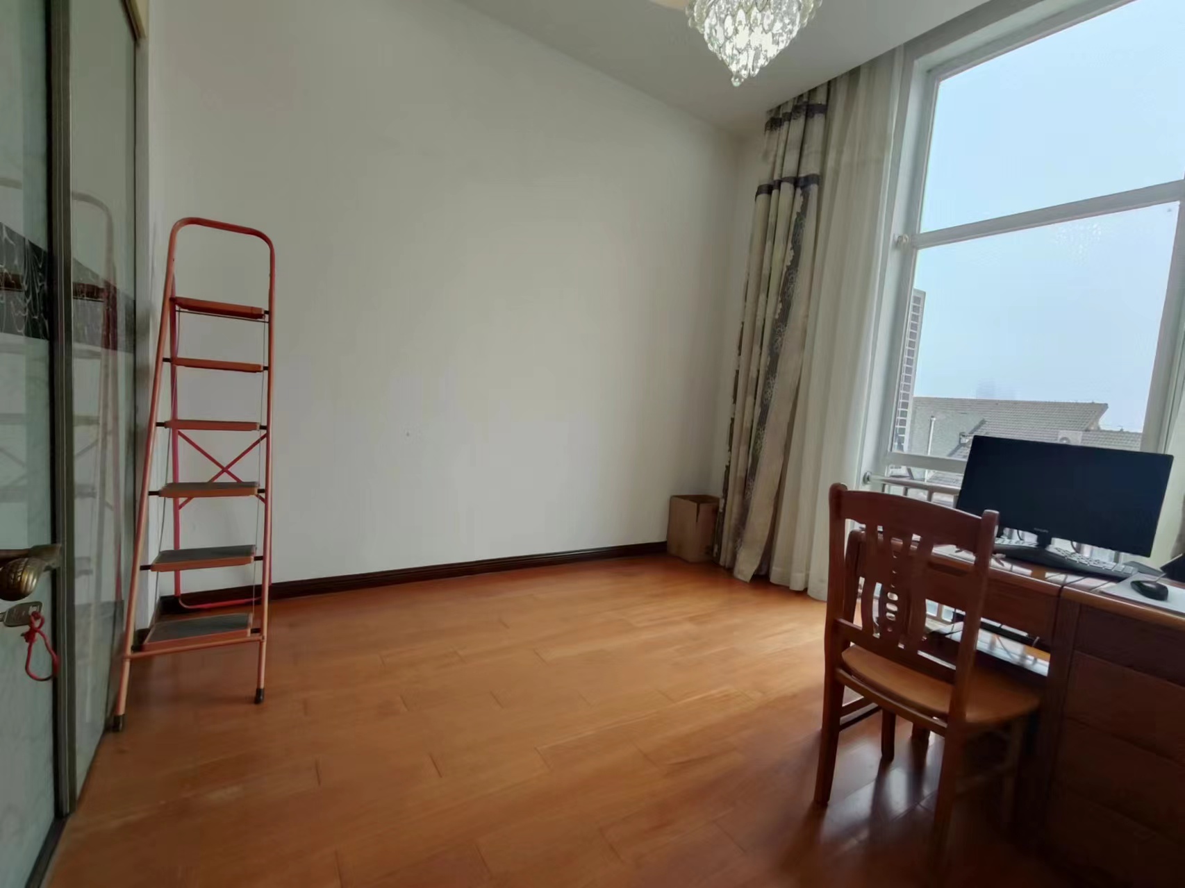 江海名苑南区 5室2厅3卫 238.00m&sup2;