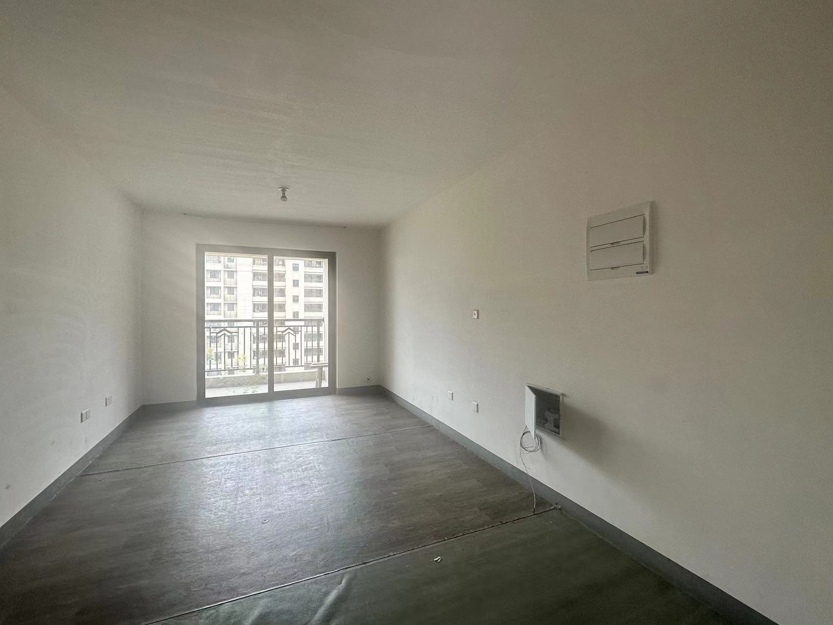 招商新城雍景湾 2室2厅1卫 87m²