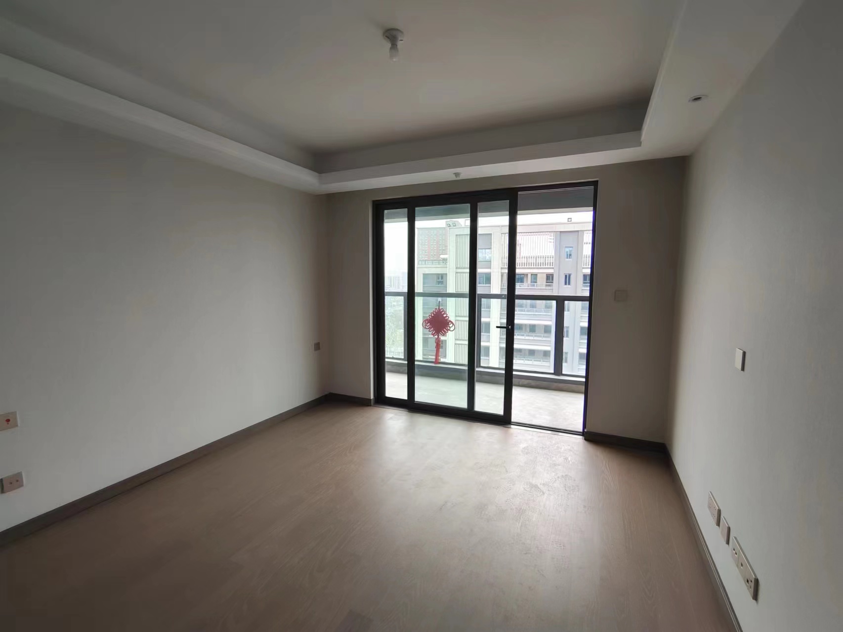 北纬31度 4室2厅2卫 133.37m²