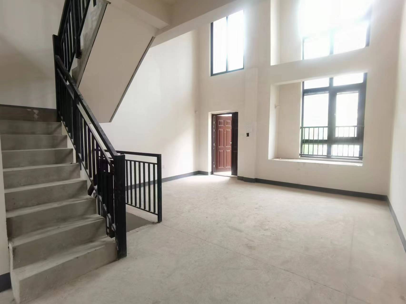 绿地新里城 3室2厅2卫 103.00m&sup2;