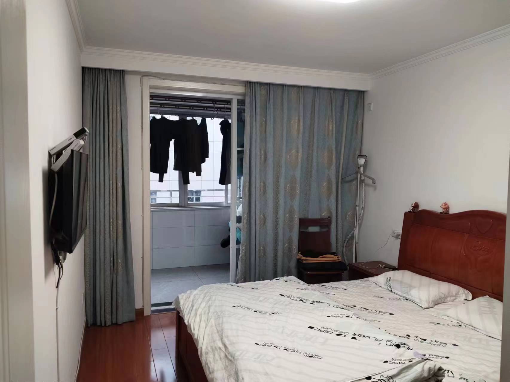 虹桥北村东区 3室1厅1卫 100.00m&sup2;