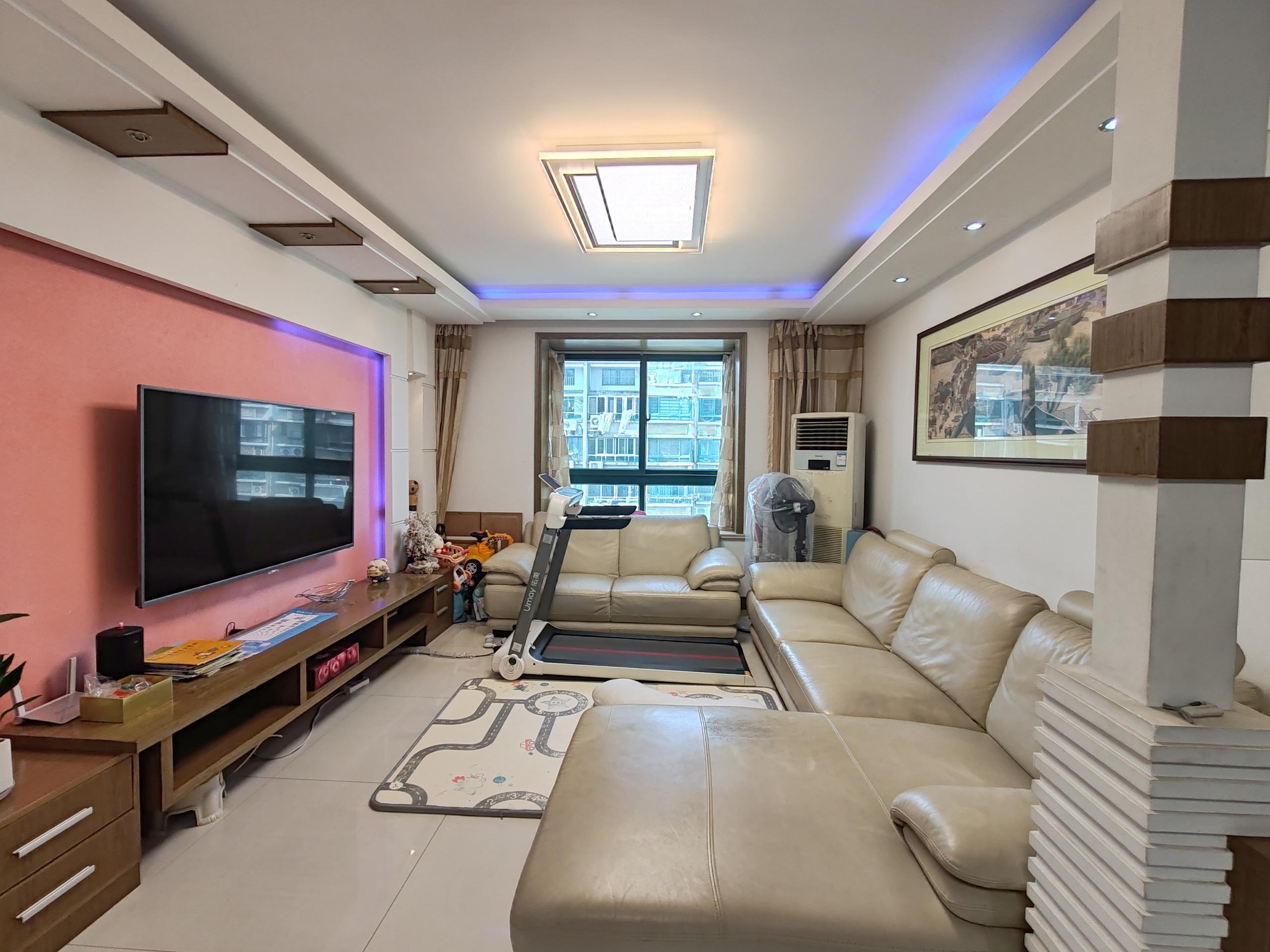 都市华城 3室2厅1卫 124.17m&sup2;