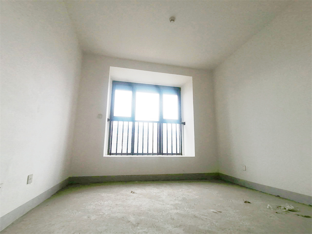 帝奥世伦名郡 3室2厅1卫 109.00m&sup2;