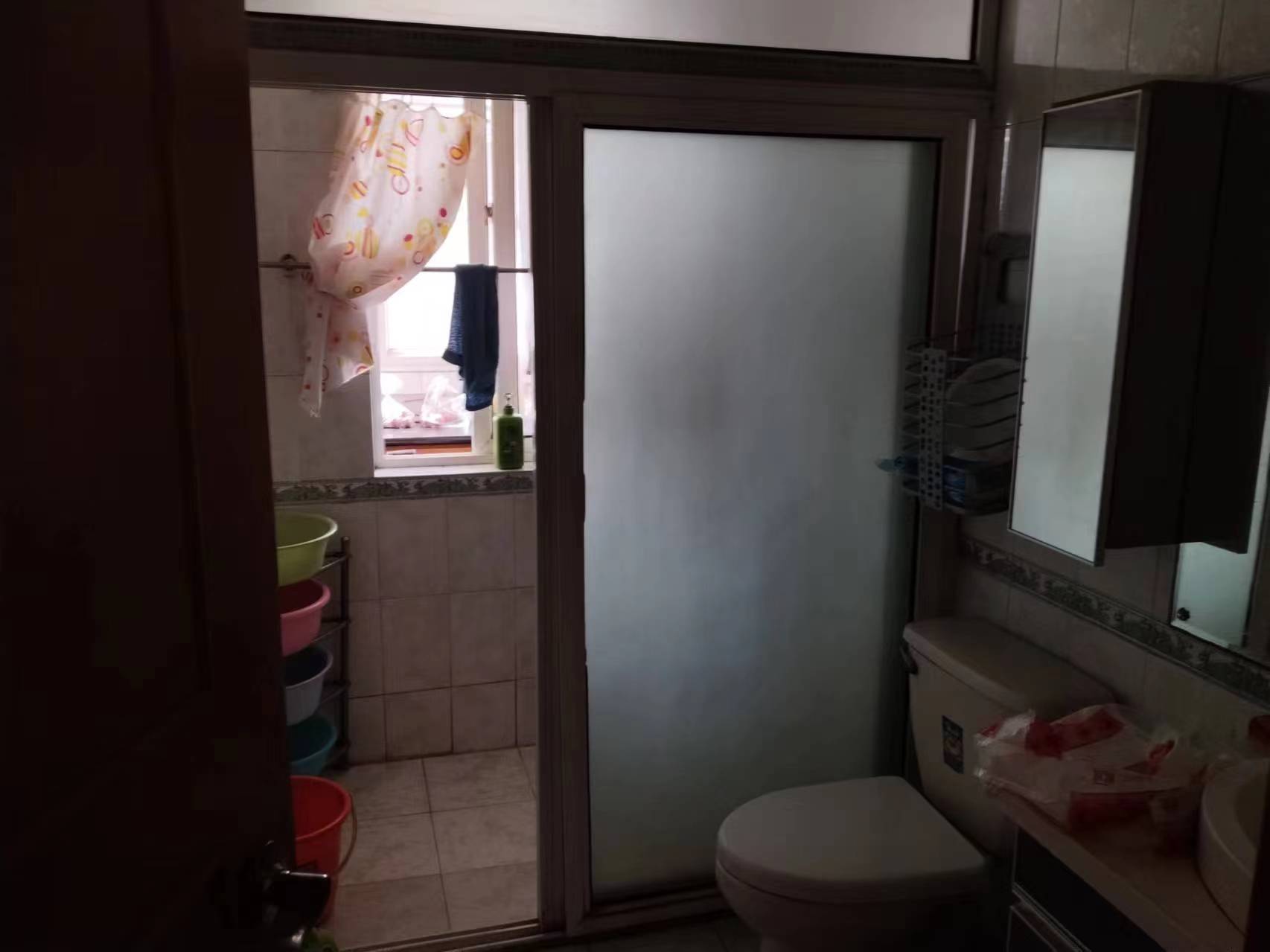 外滩小区 3室1厅1卫 96.00m&sup2;
